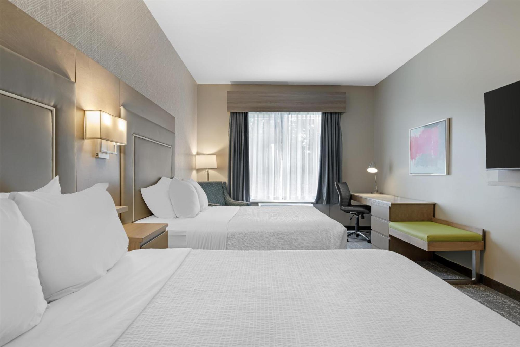 Class Queen Room Two Queen Beds