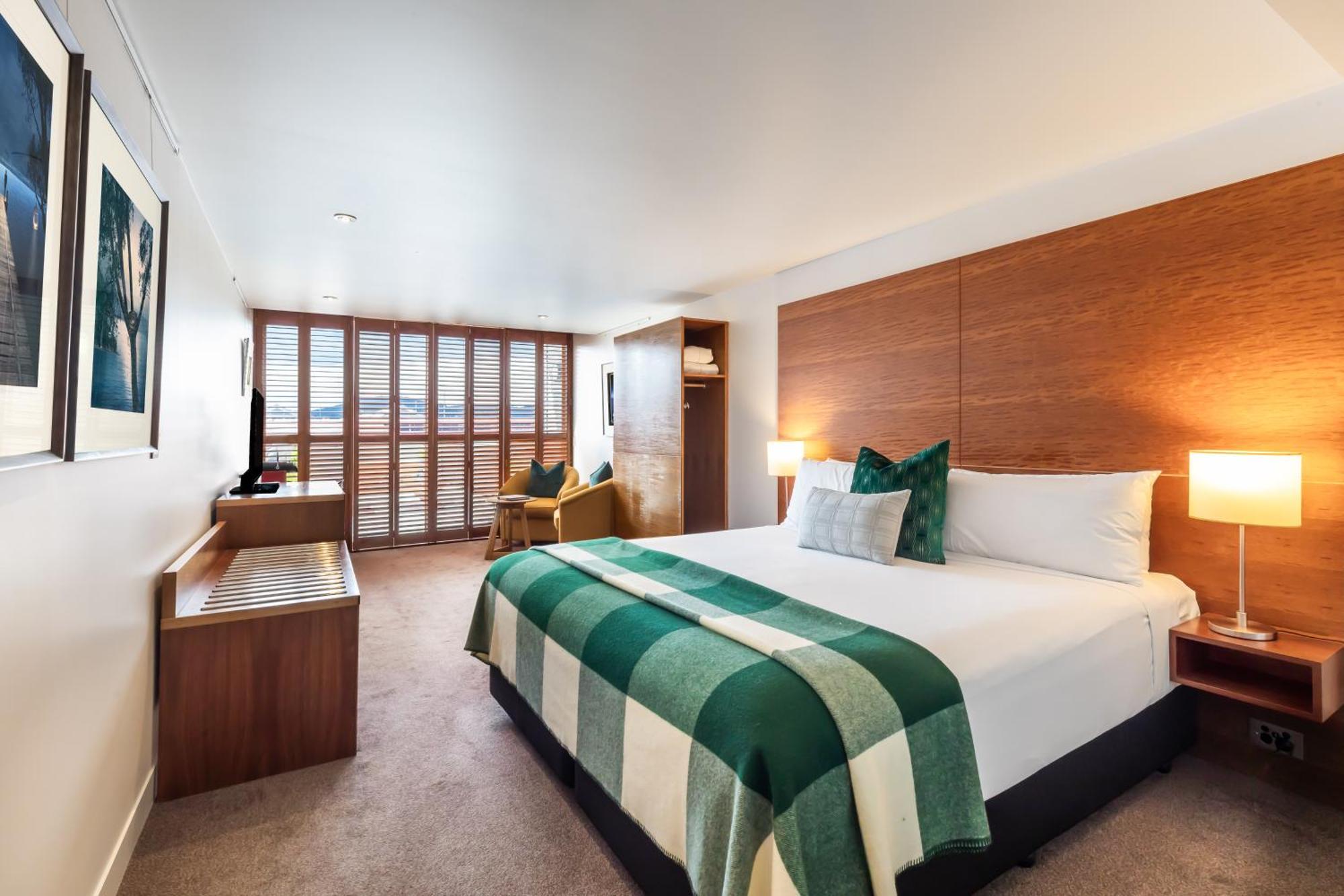 Deluxe Double Room Spa Bath,1722923791:JPEG
