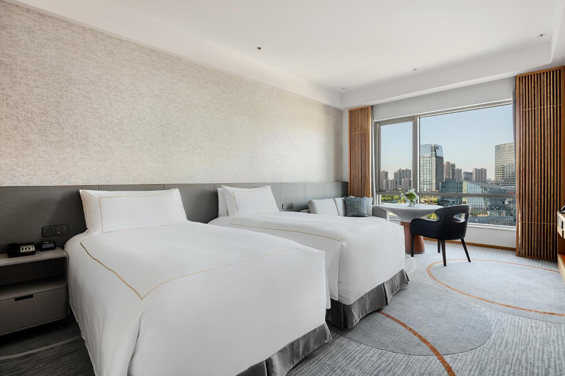 Classic Twin Room High Floor