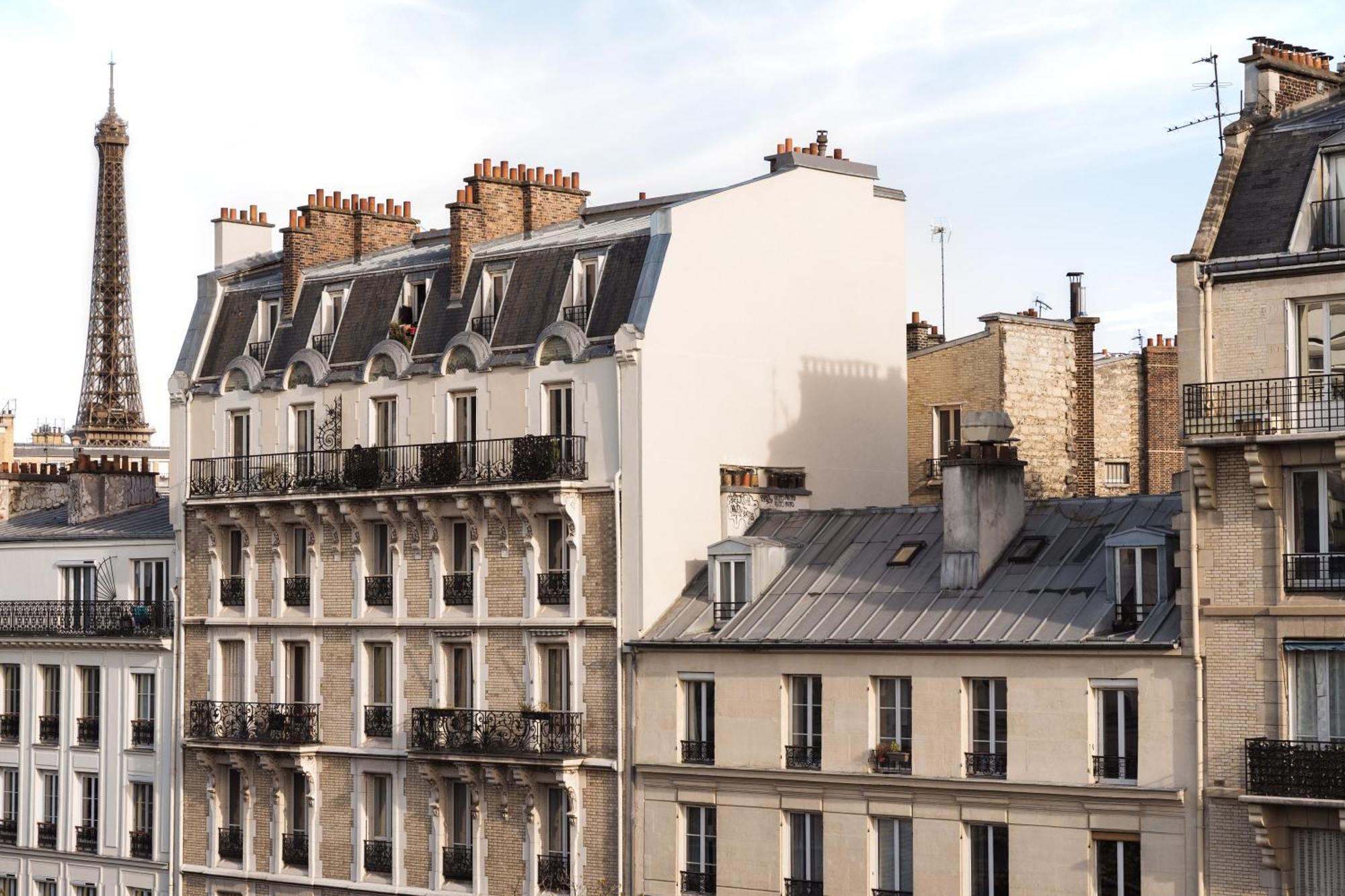 Superior Double Room Eiffel Tower View