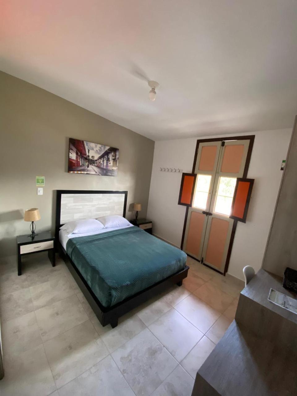 Double Room Balcony Private Bathroom