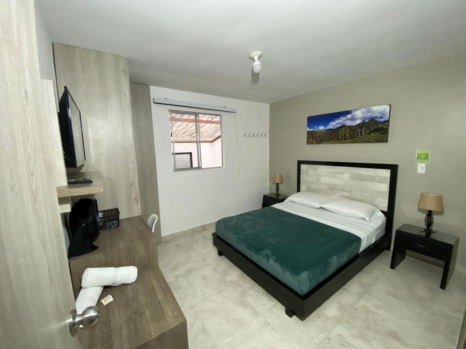 Double Room Private Bathroom
