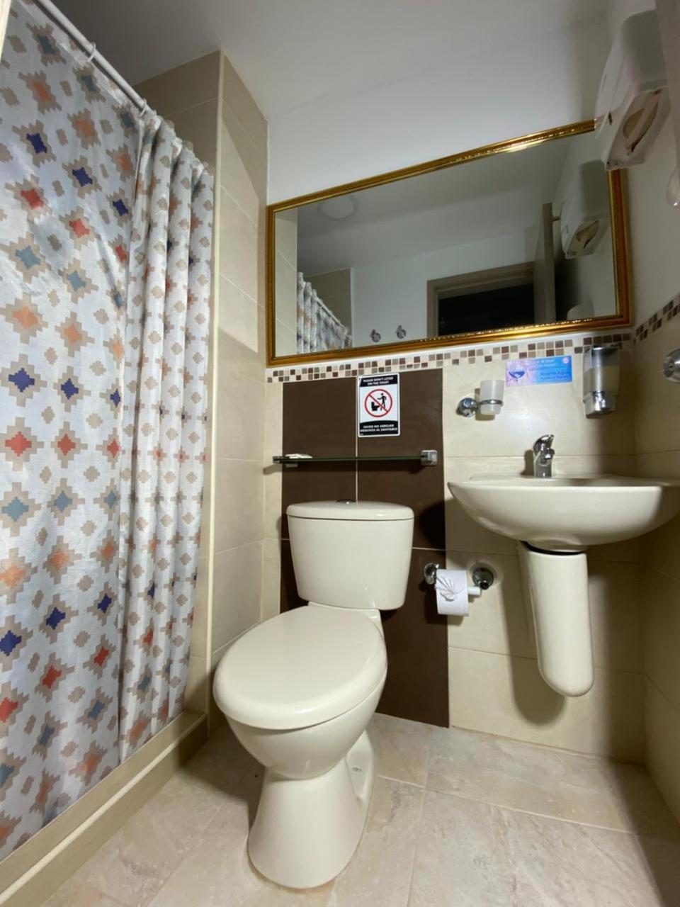 Double Room Private Bathroom