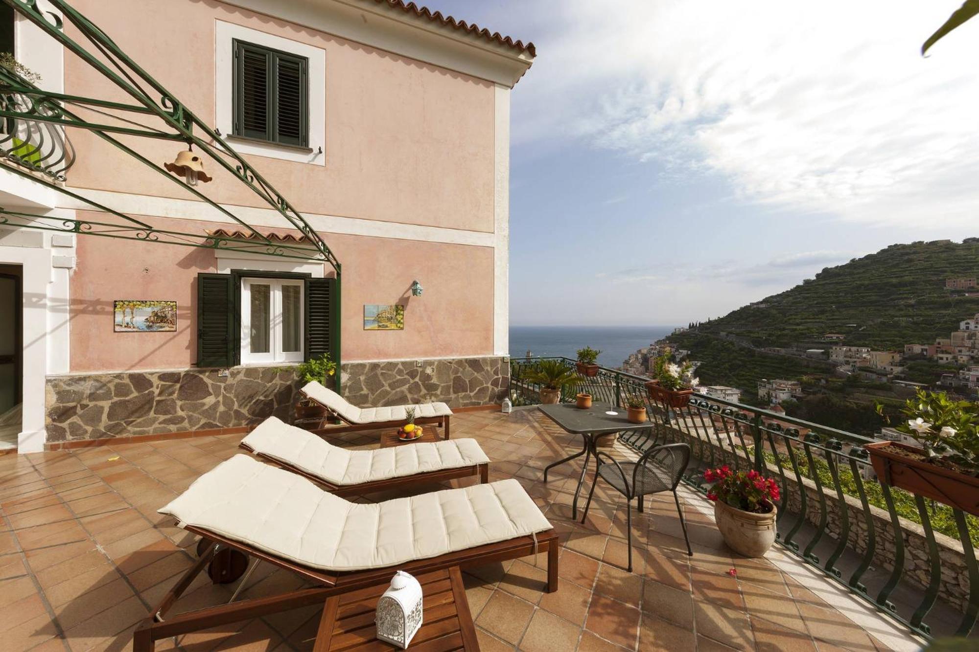 Deluxe Villa