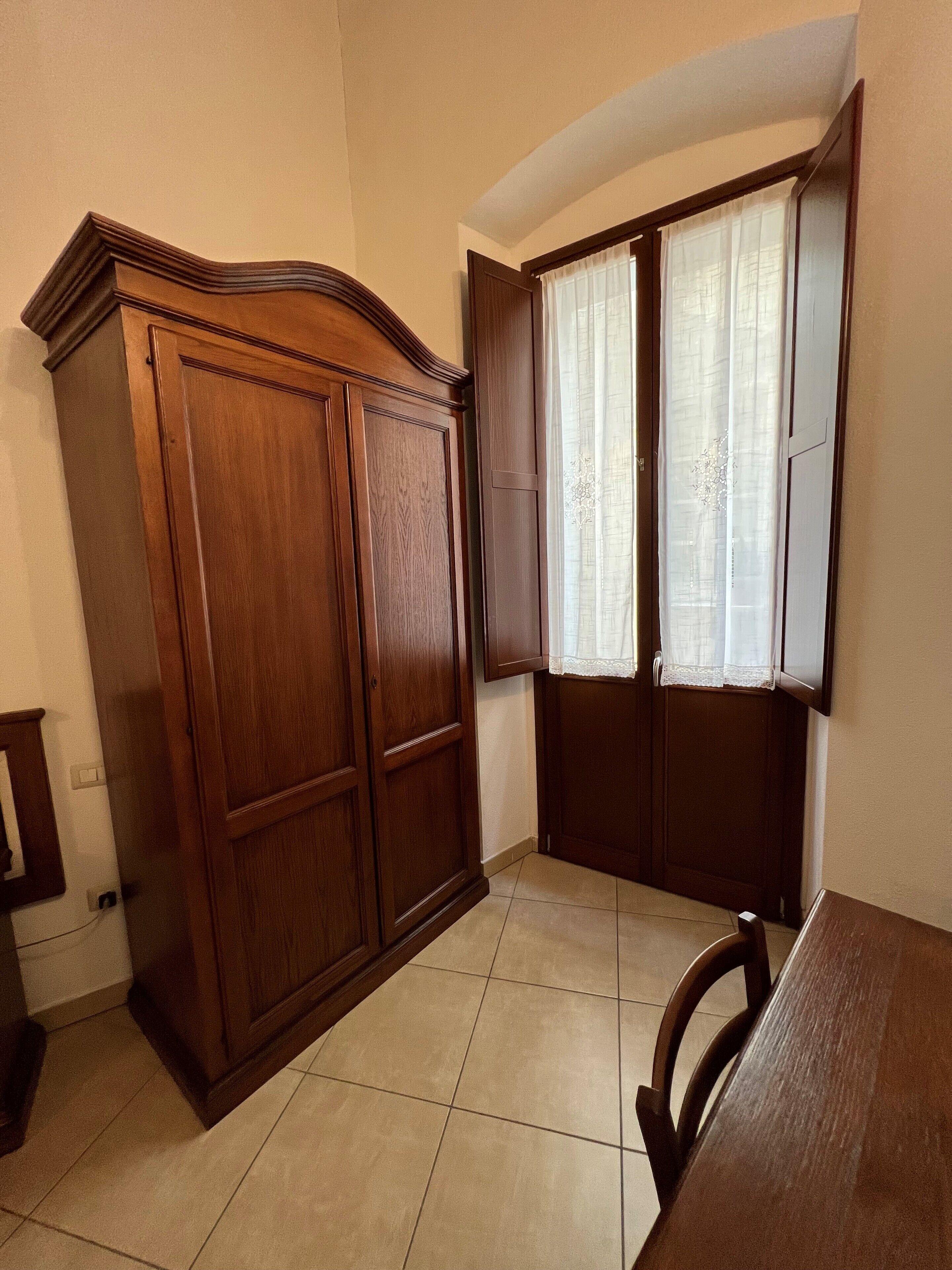 Large Double or Twin Room