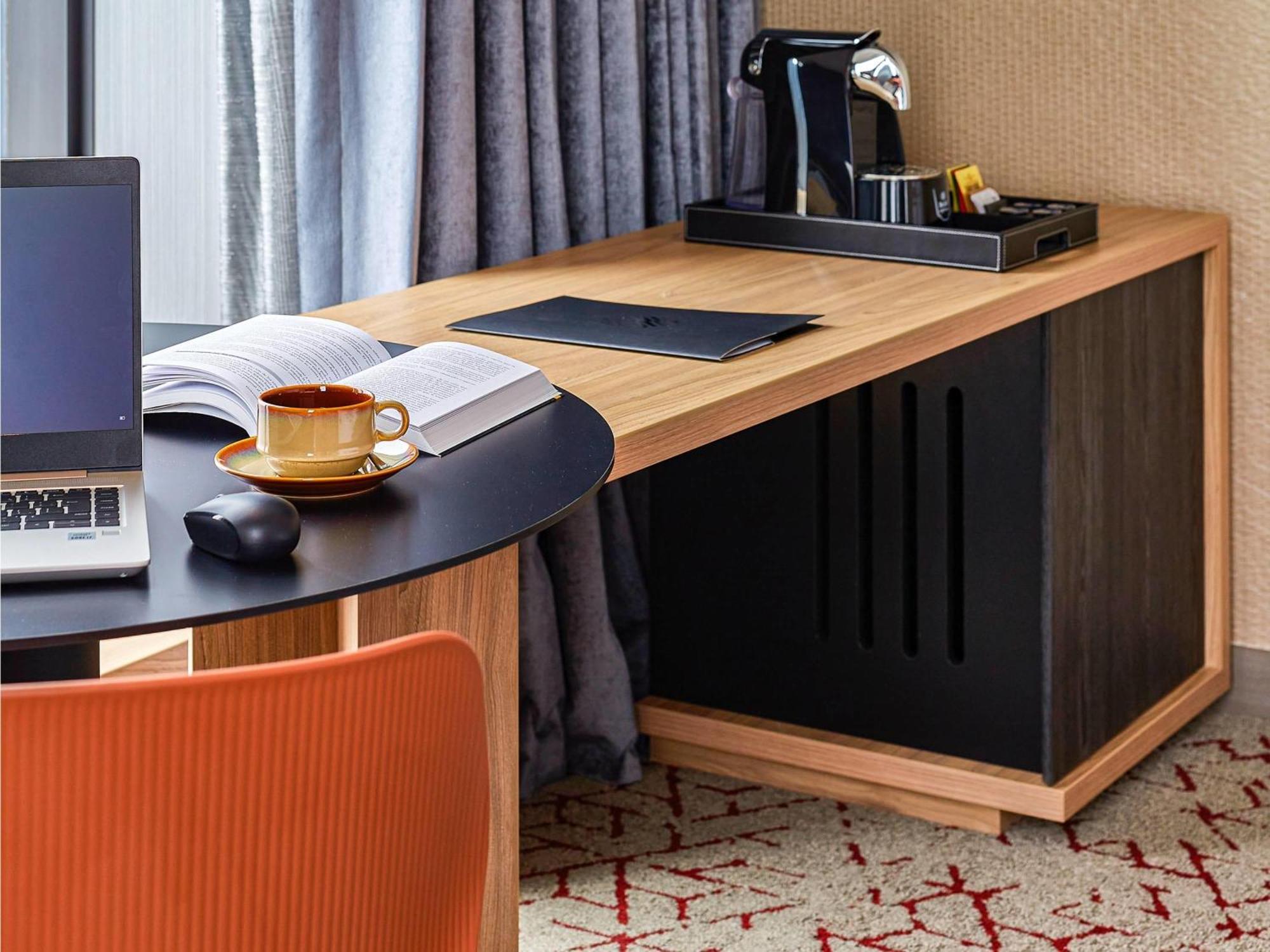 Suíte Júnior com Cama King-size e Acesso ao Lounge Executivo