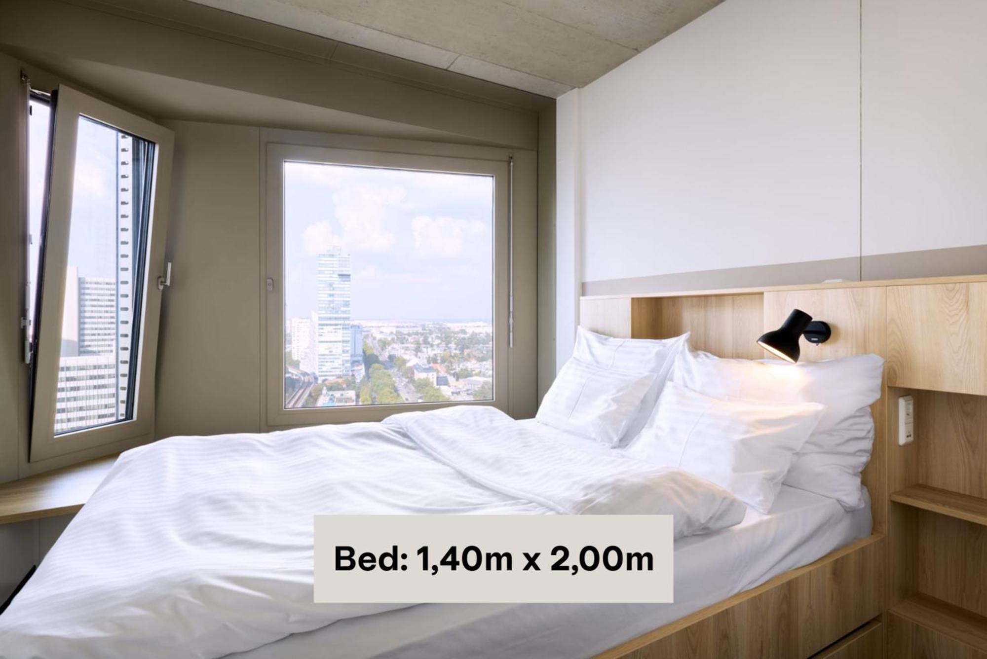 Premium Double Room separate Living Room