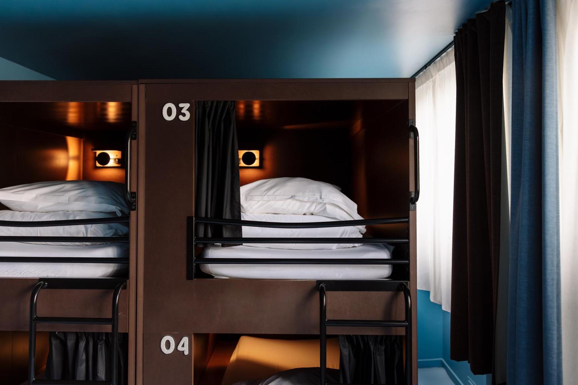 Bed 4-Bed Female Dormitory Room