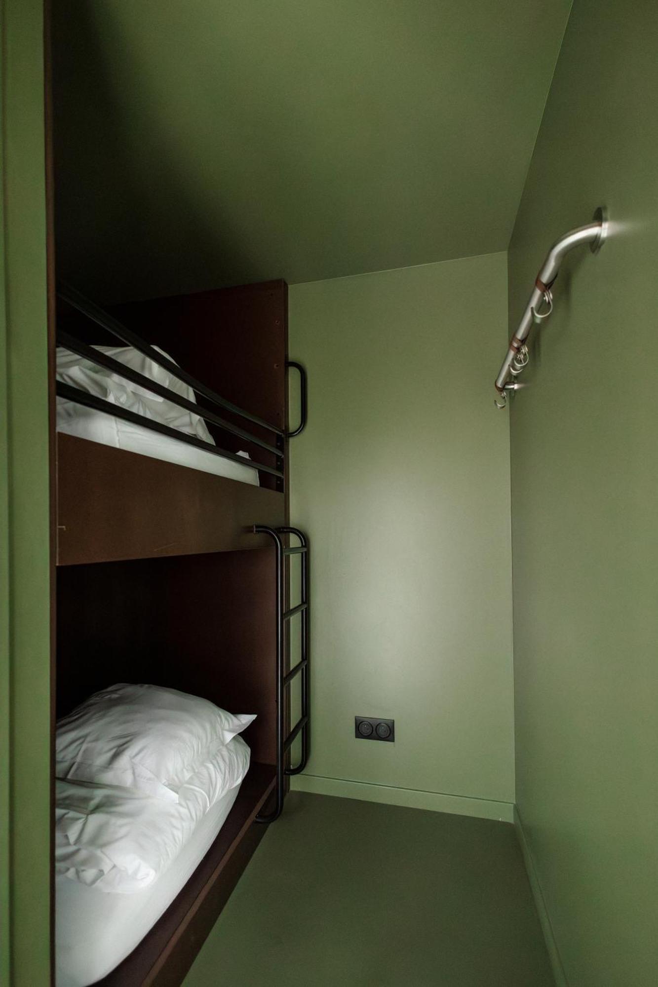 Duplex Quadruple Room
