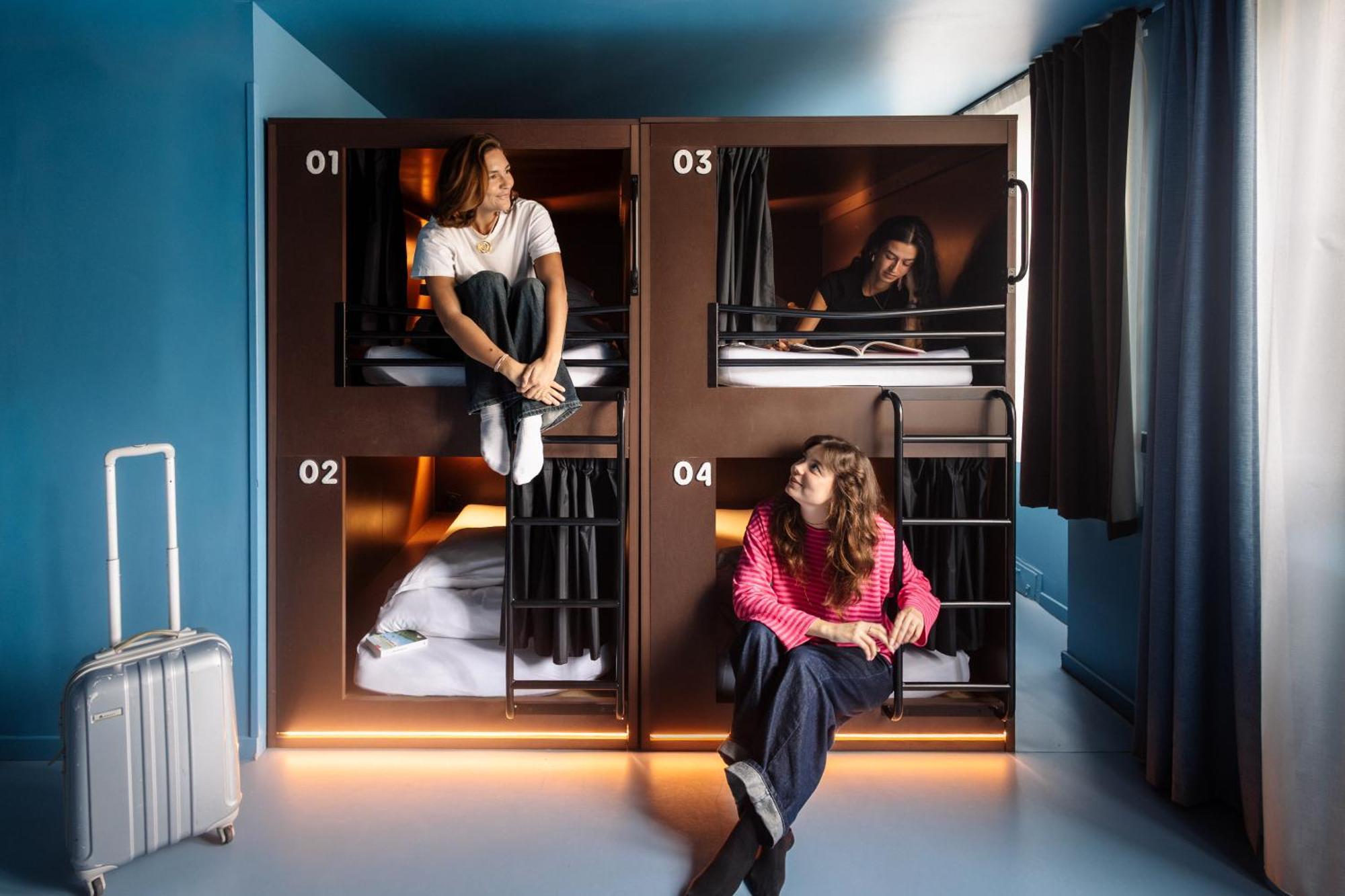 Bed 4-Bed Female Dormitory Room