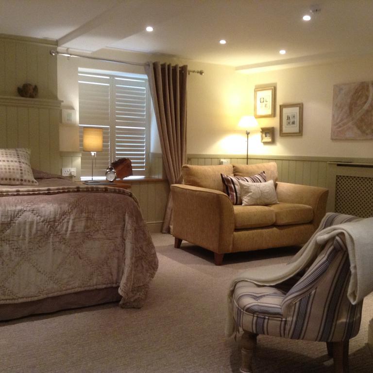 Luxury Suite,409427667:JPEG