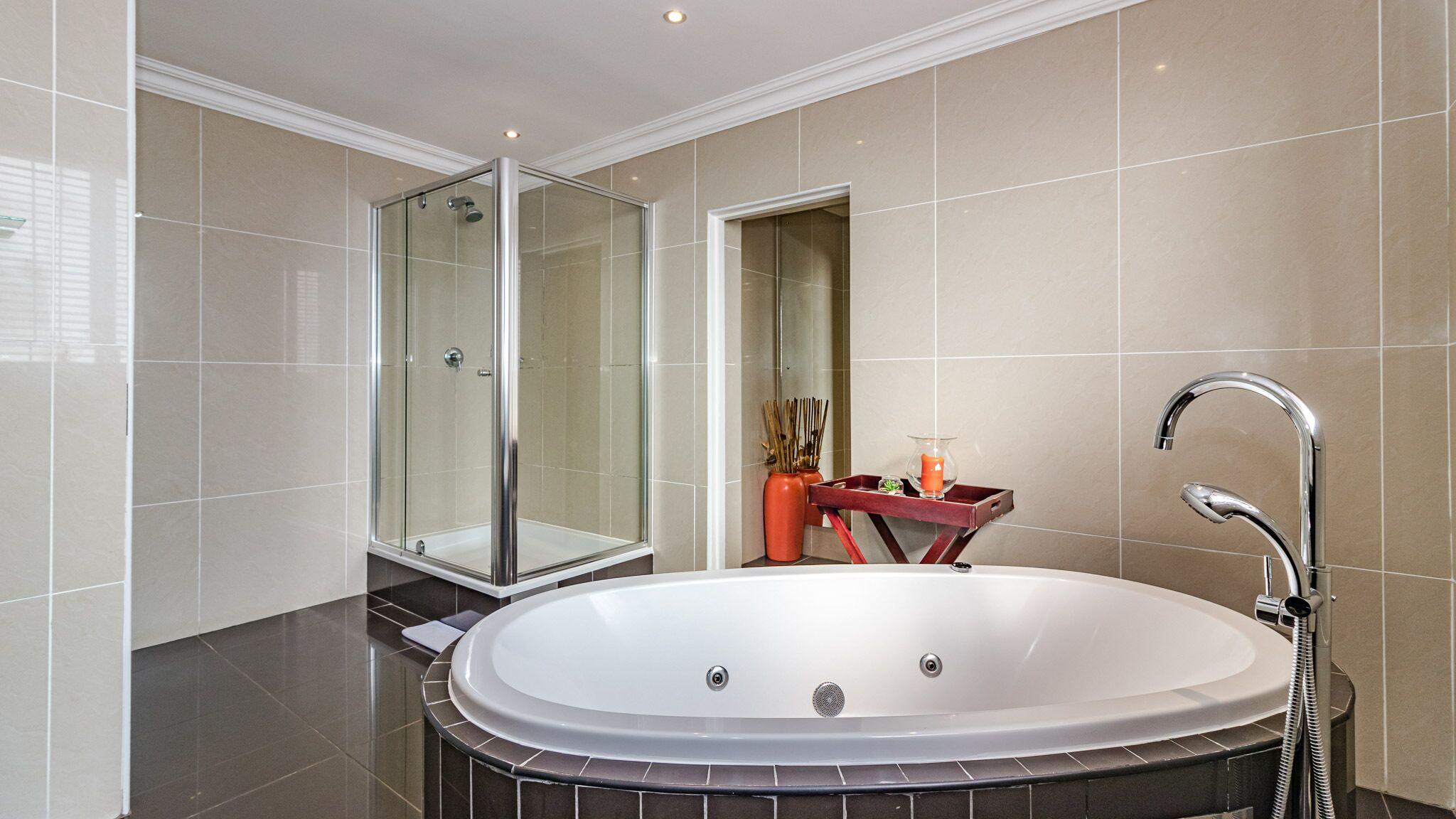 Luxury Room Spa Bath