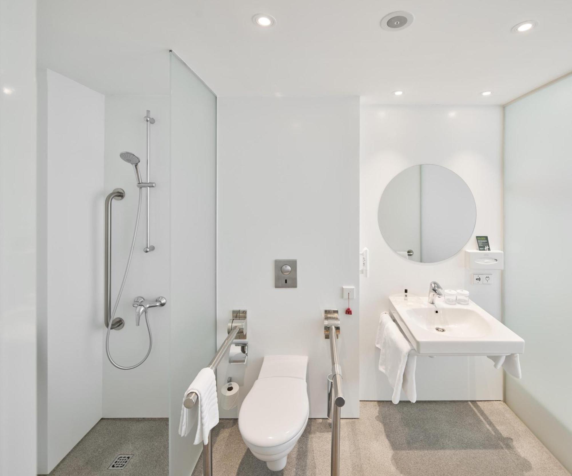 Standard Double Room Disability Access