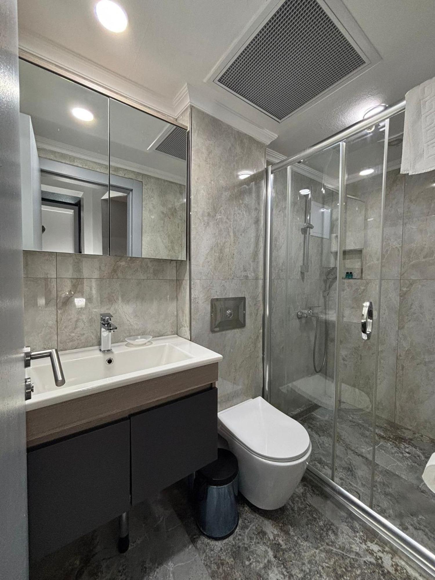 Standard Single Room