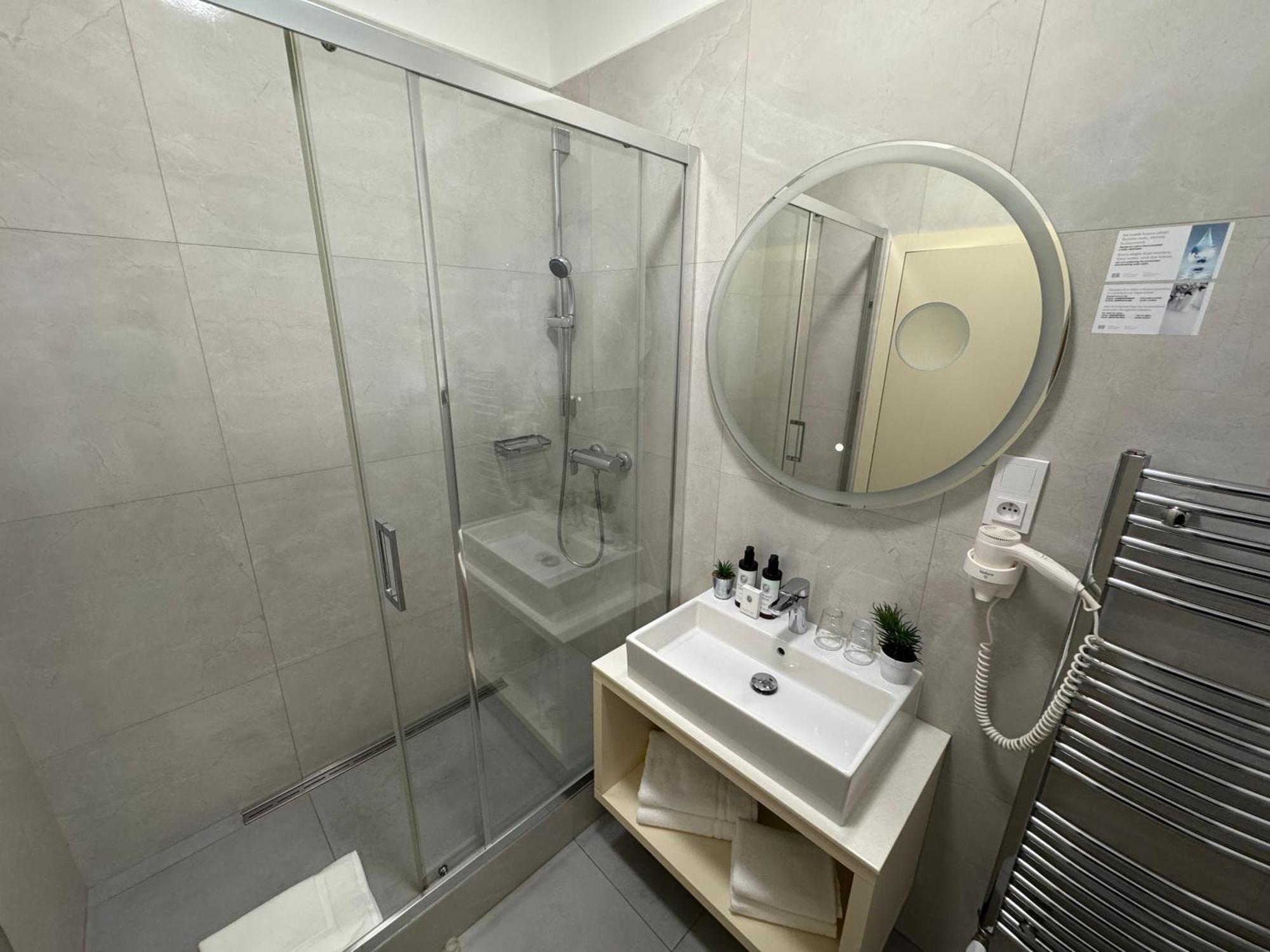 Superior Deluxe Double or Twin Room