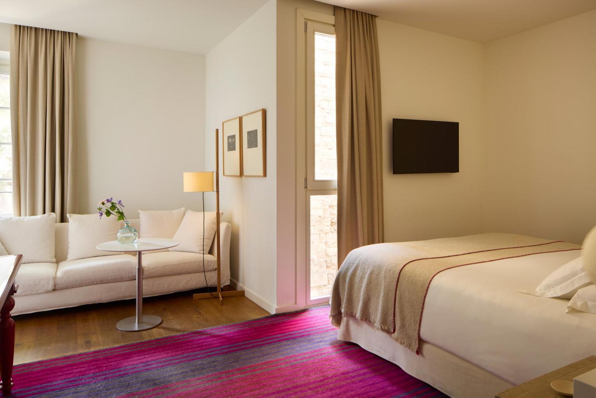 Deluxe Double or Twin Room,1729991409:JPEG