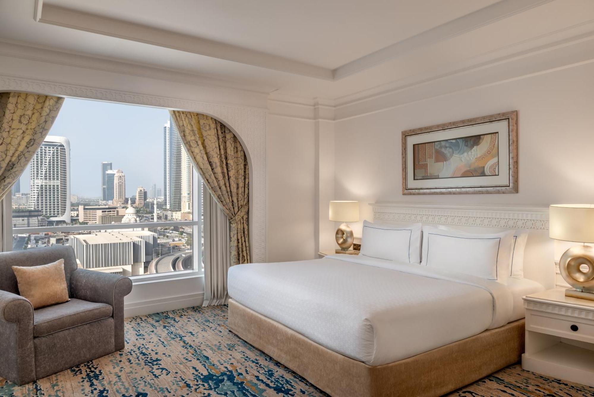 Club Partial Sea View Room – Lounge Access Afternoon Tea Evening Drinks Private Beach Access