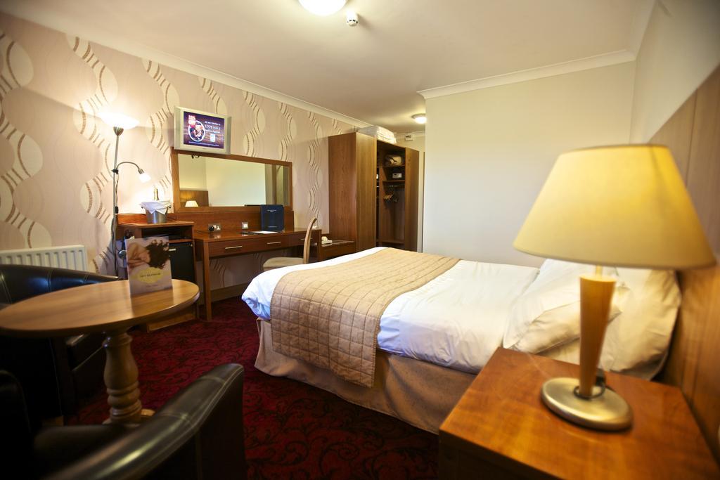 Double Room,677750010:JPEG