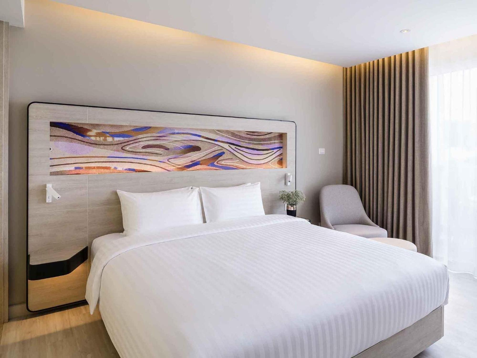 Superior King Room,1730024386:JPEG