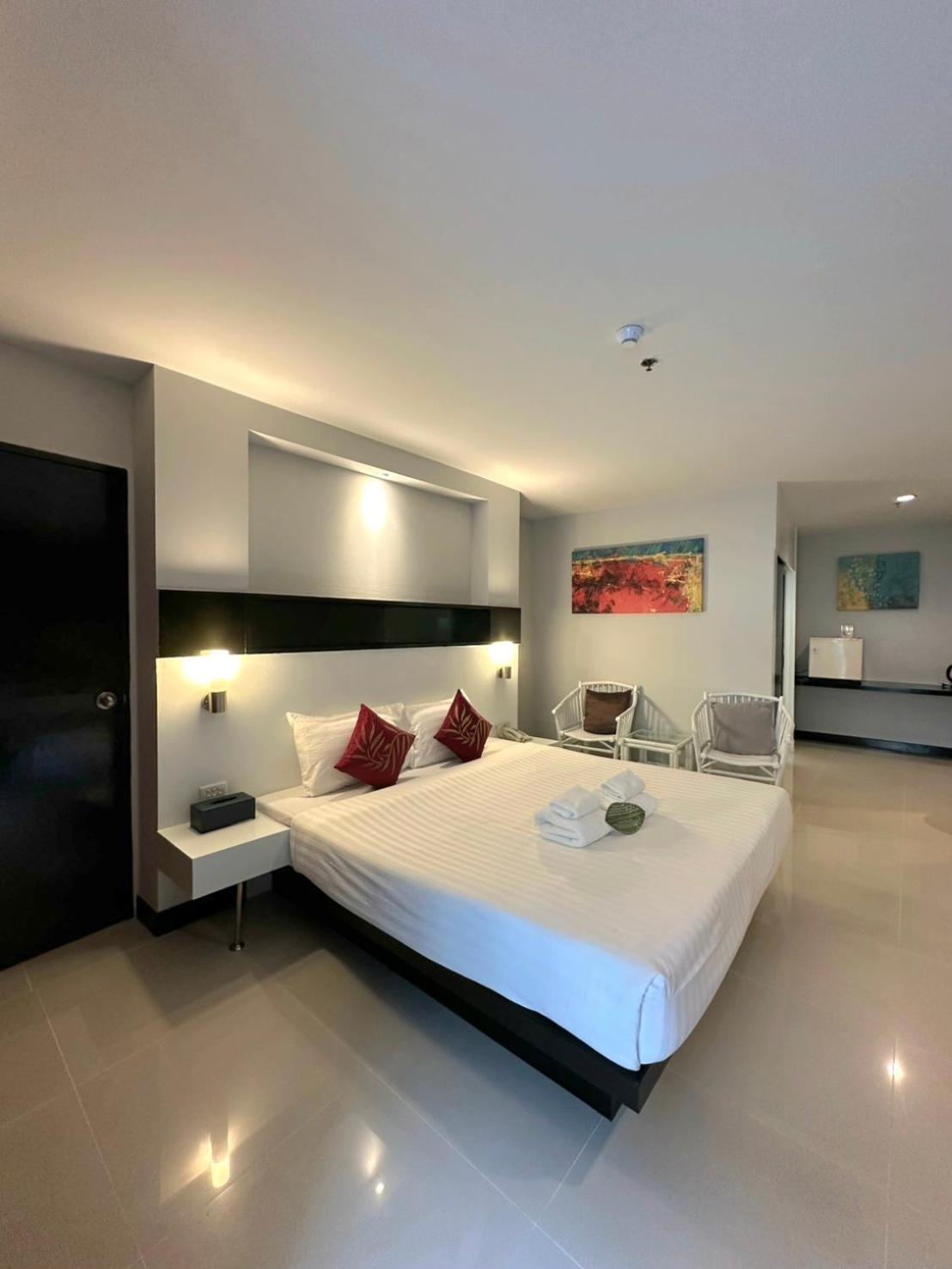 Deluxe Double Room Pool Access