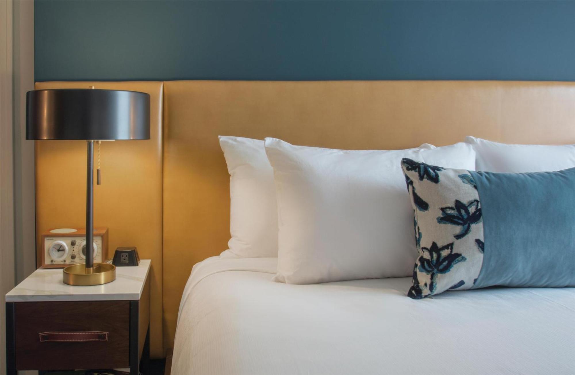 Quarto com Cama King-size