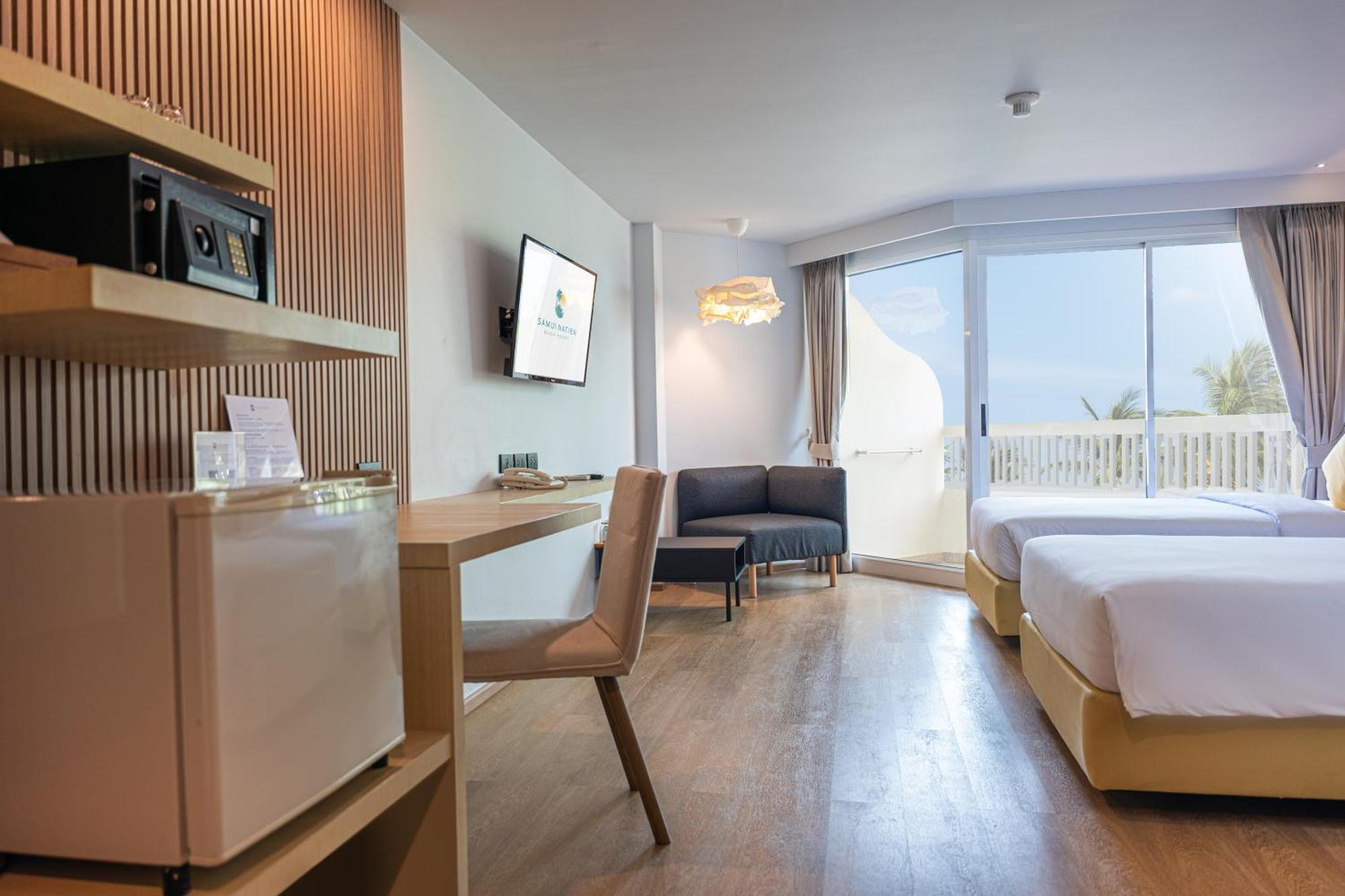 Deluxe Room Twin Bed