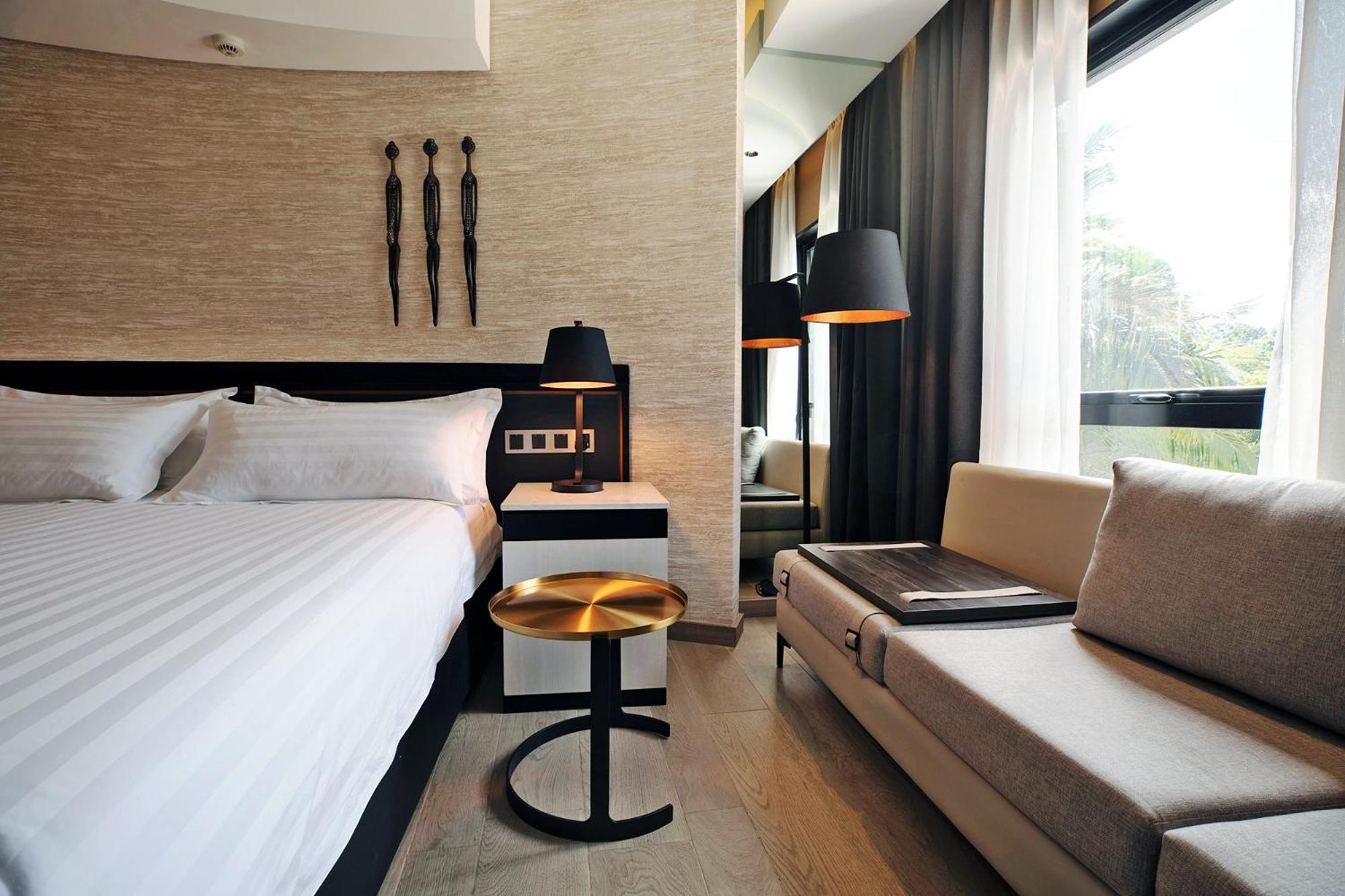 Superior King Room