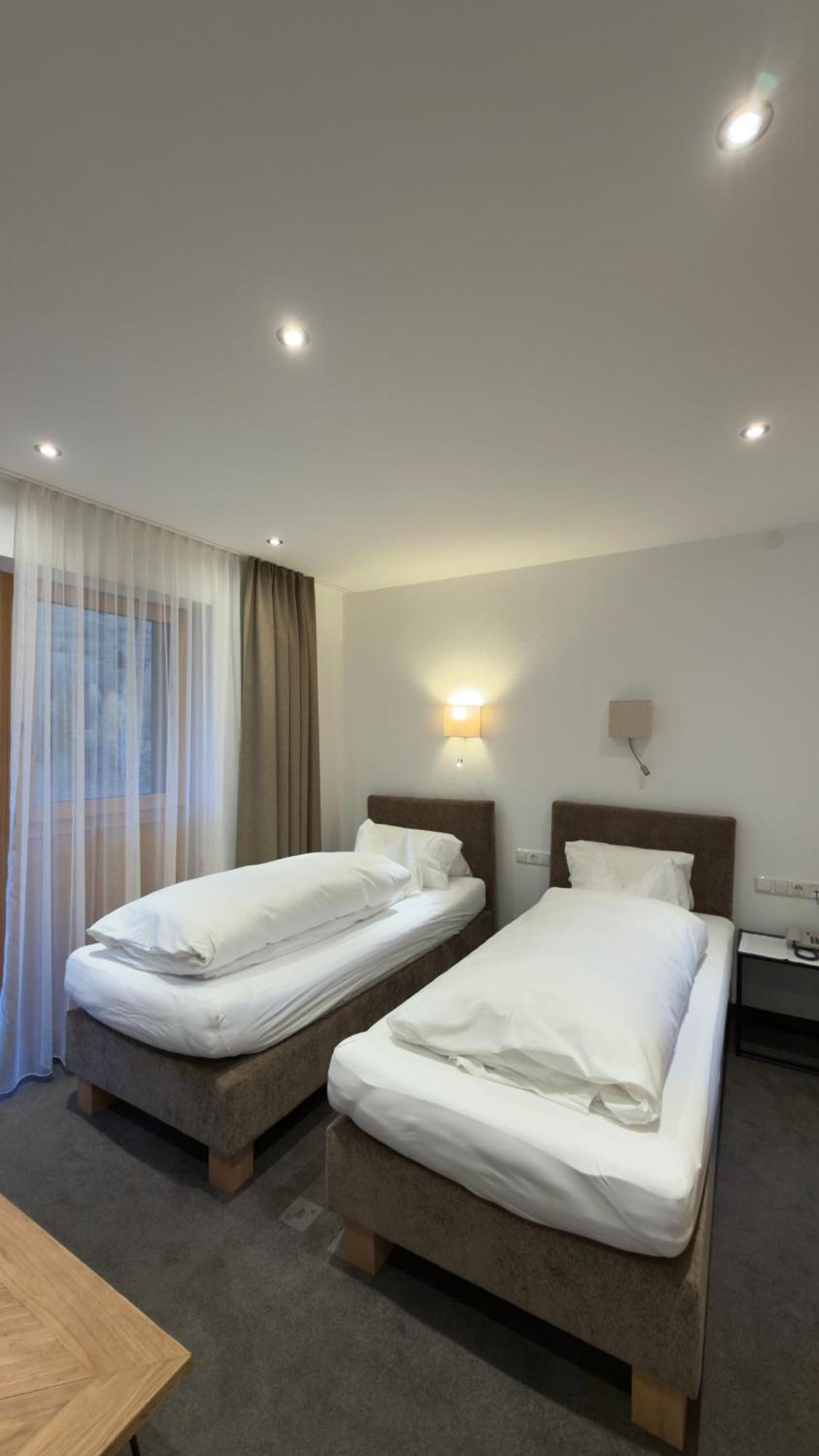 Chambre Double ou Lits Jumeaux