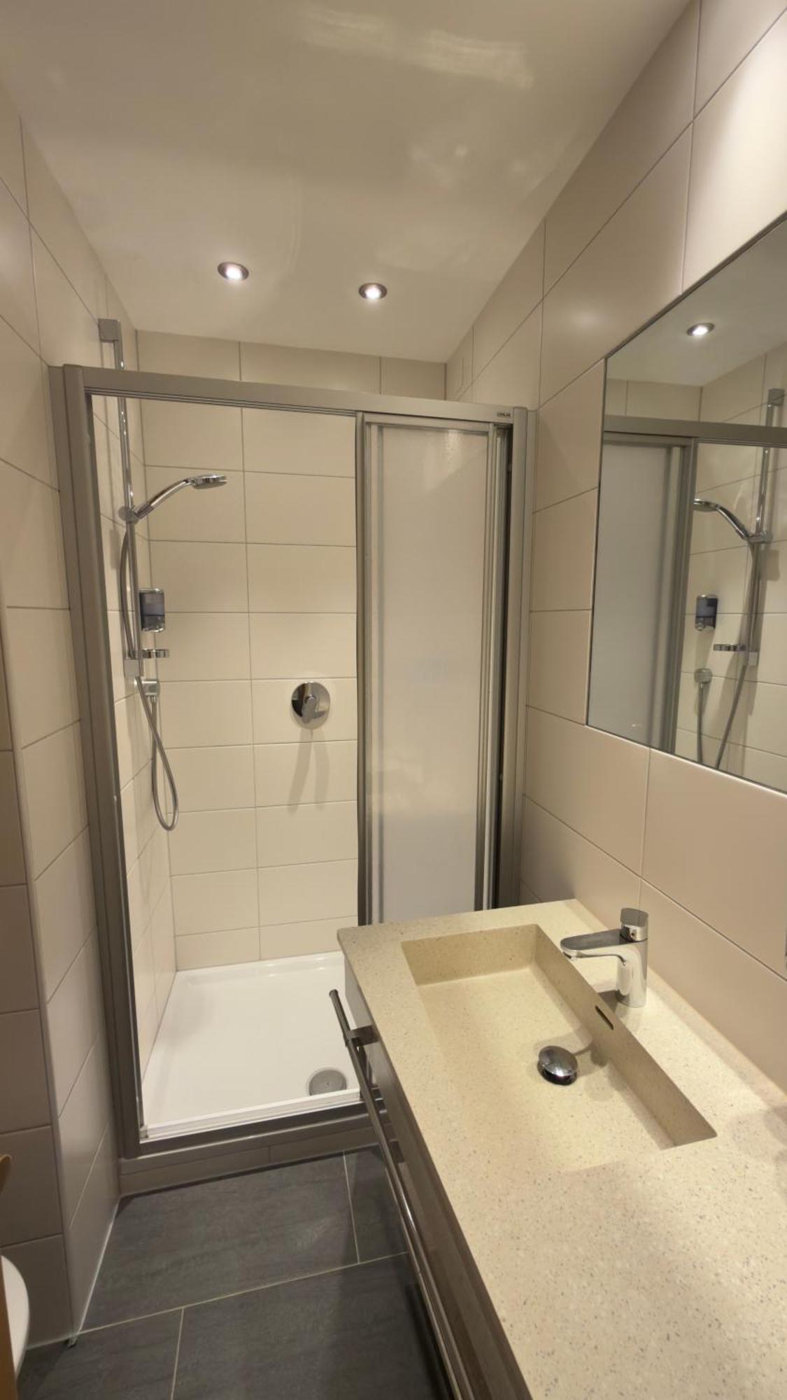 Petite Chambre Lits Jumeaux