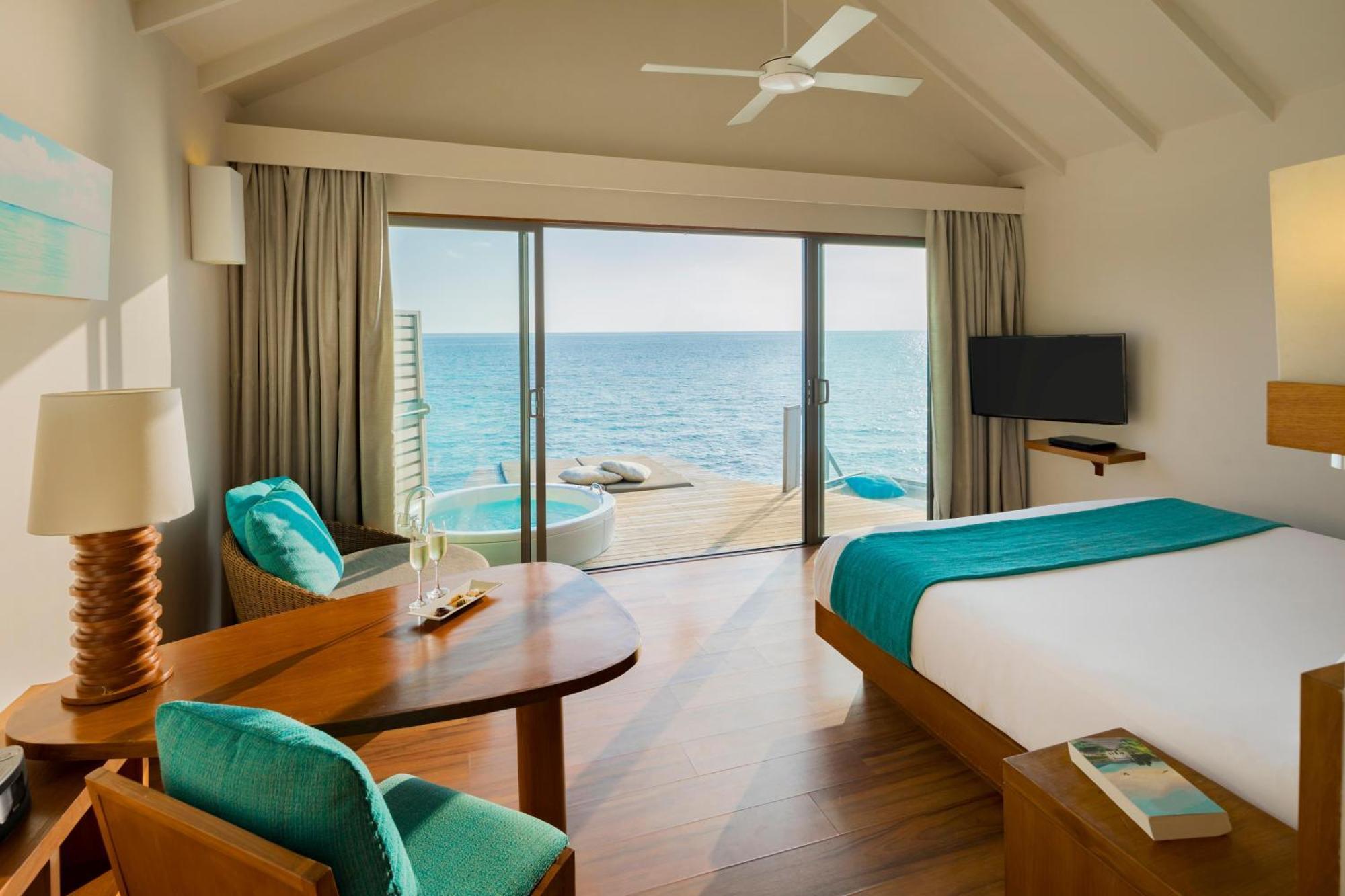 Sunset Overwater Villa with Swirl Pool King 