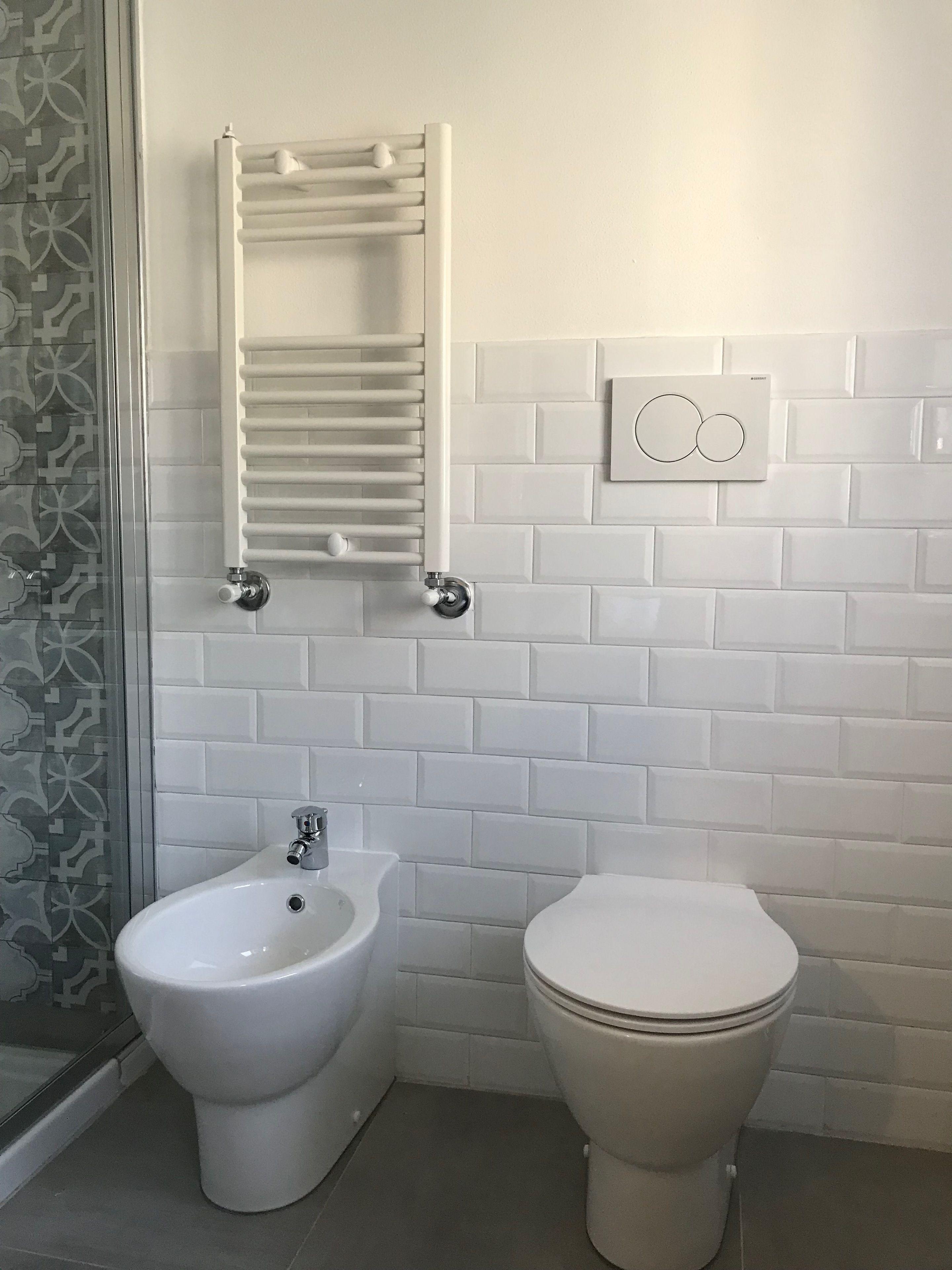 Camera Matrimoniale/Doppia con Letti Singoli con Bagno Privato