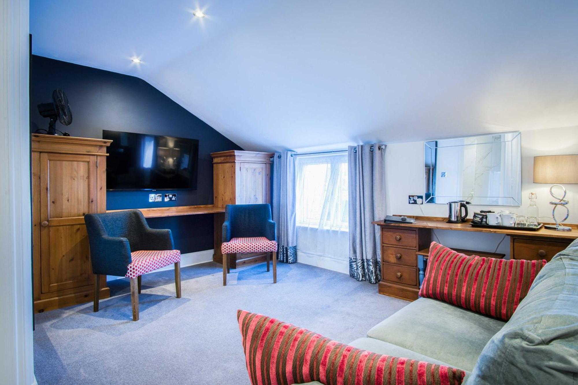 Superior King Room