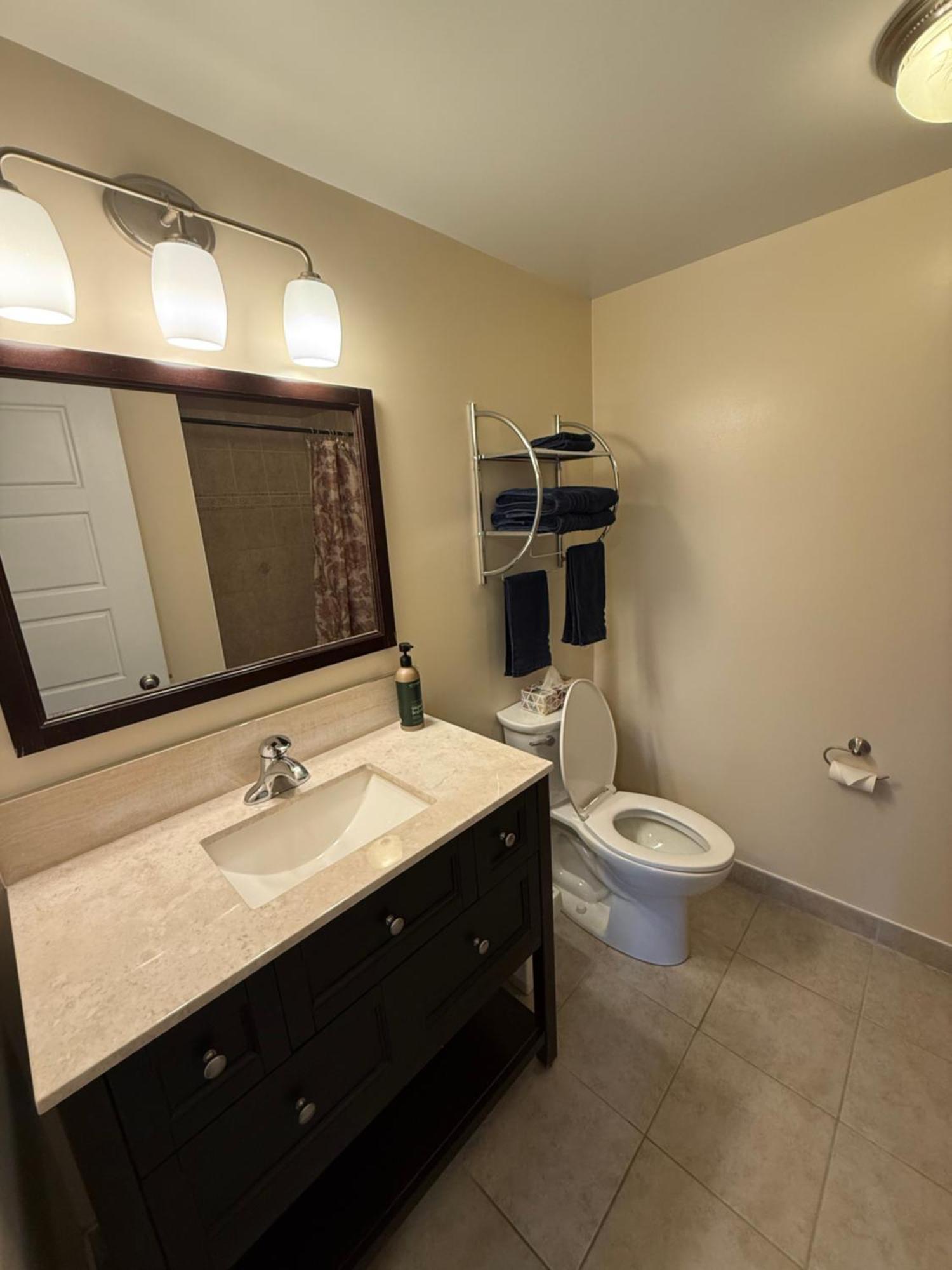 Deluxe Double Room Bath