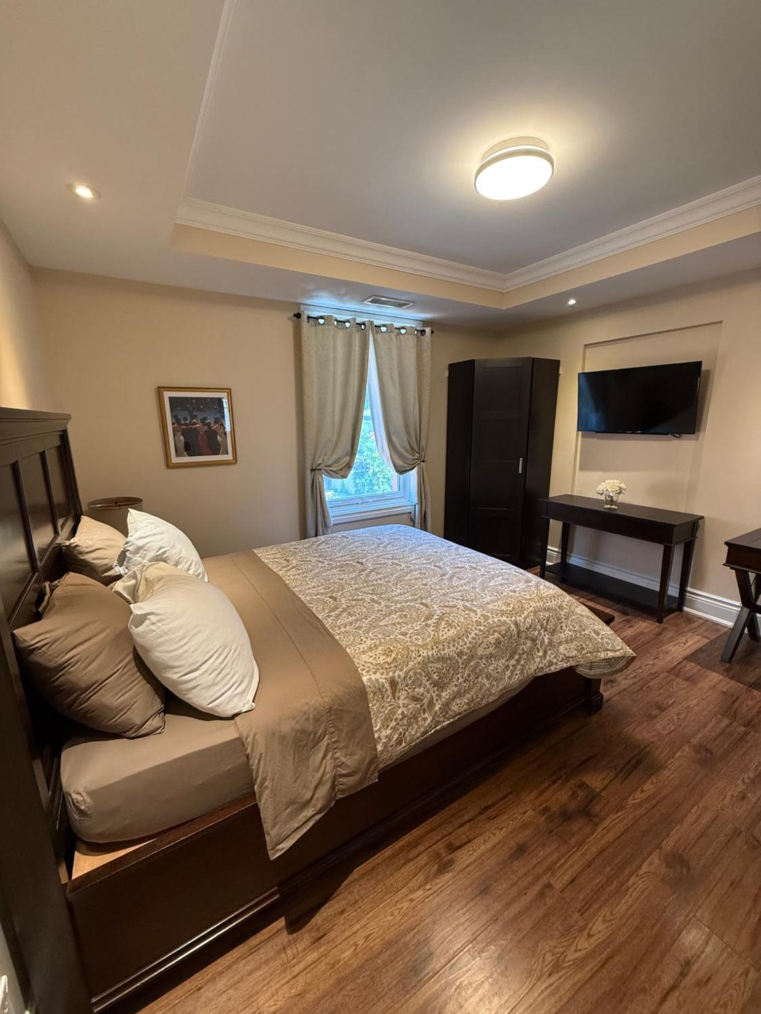 Deluxe Double Room Bath