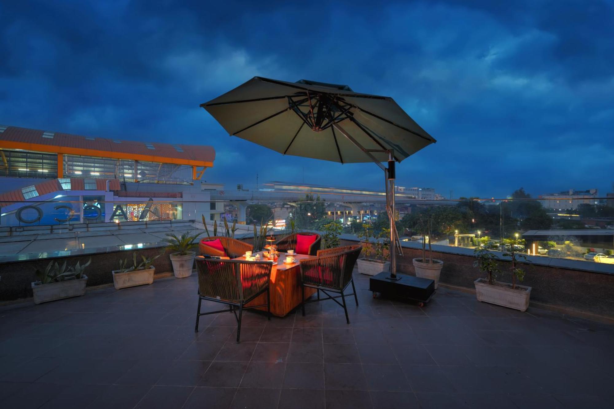 Executive Suite Room seating area terrace on food beverage spa laundry | 11 IMFL Happy Hours from 6 to 8 pm