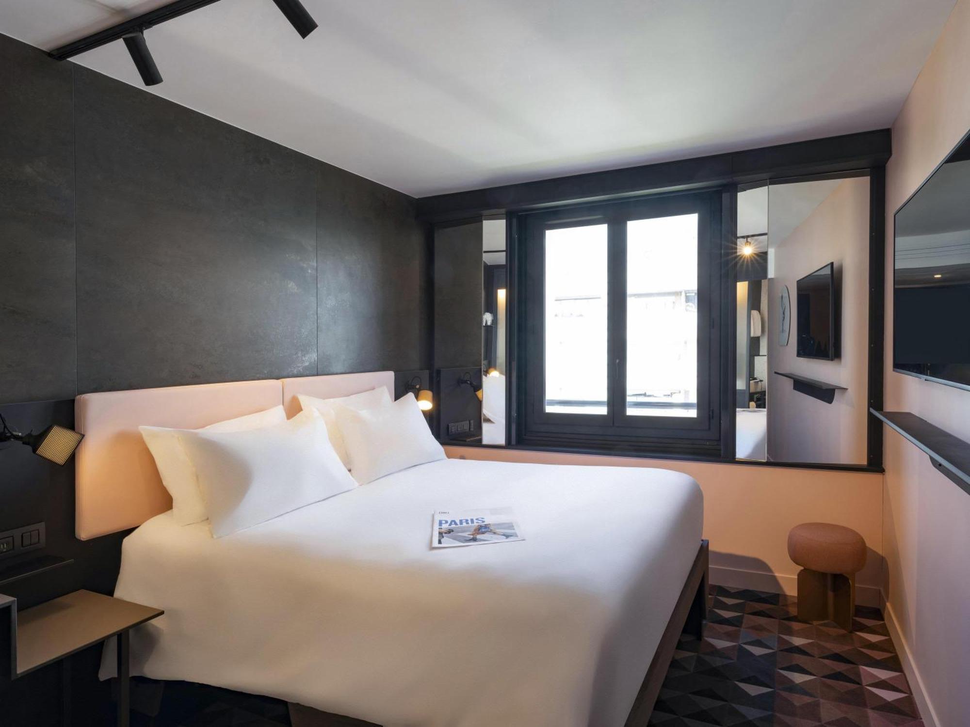 Comfort Double Room Street Side