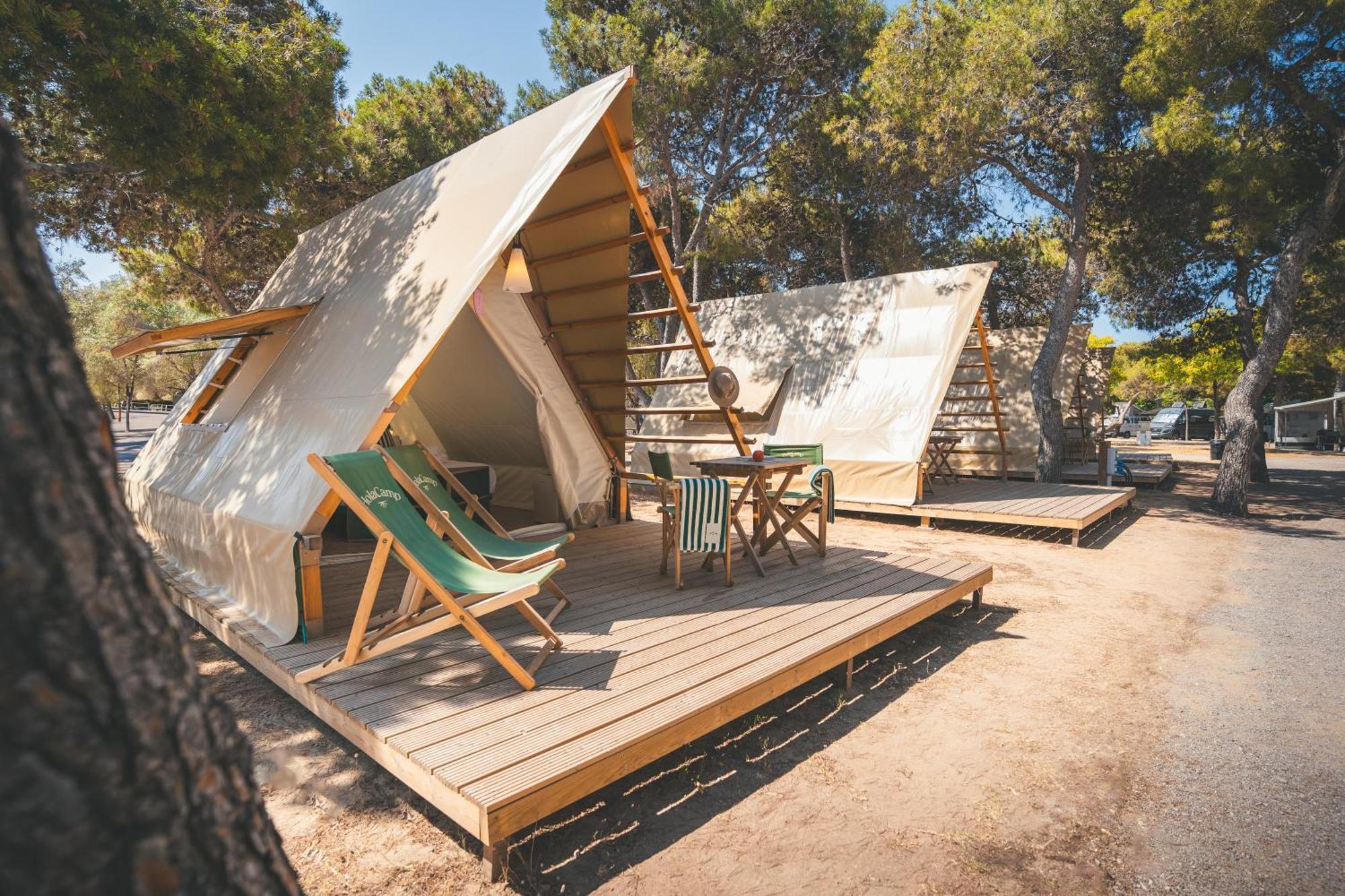 Tent