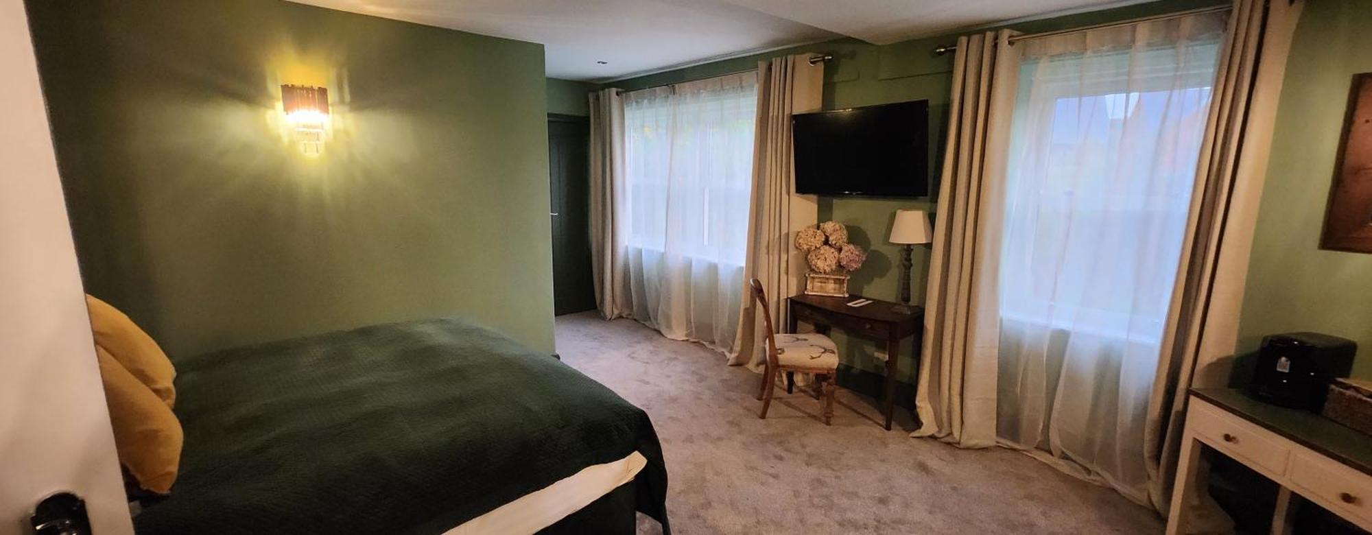 King Room Garden View