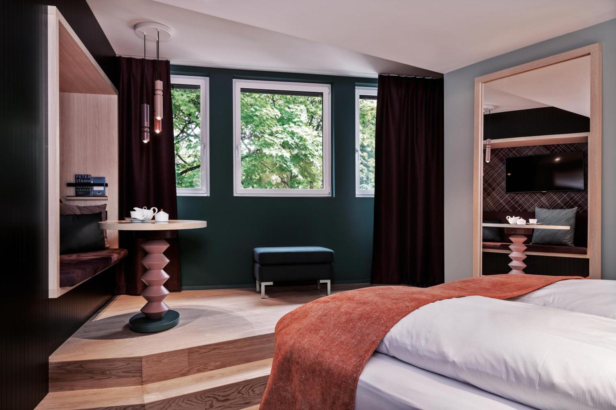 Grand Deluxe Double or Twin Room