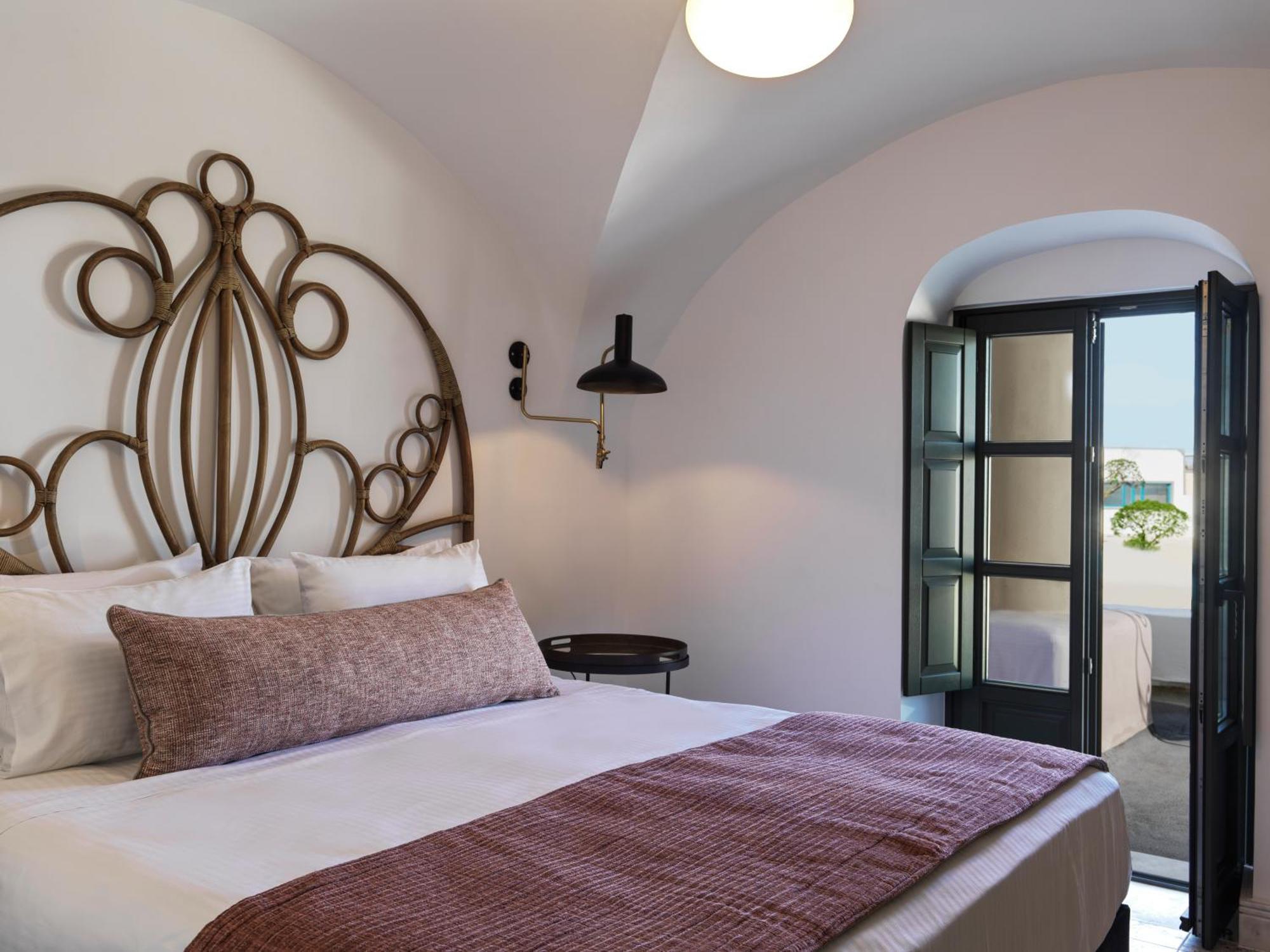 ESTATE MANSION TWO BEDROOM SUITE