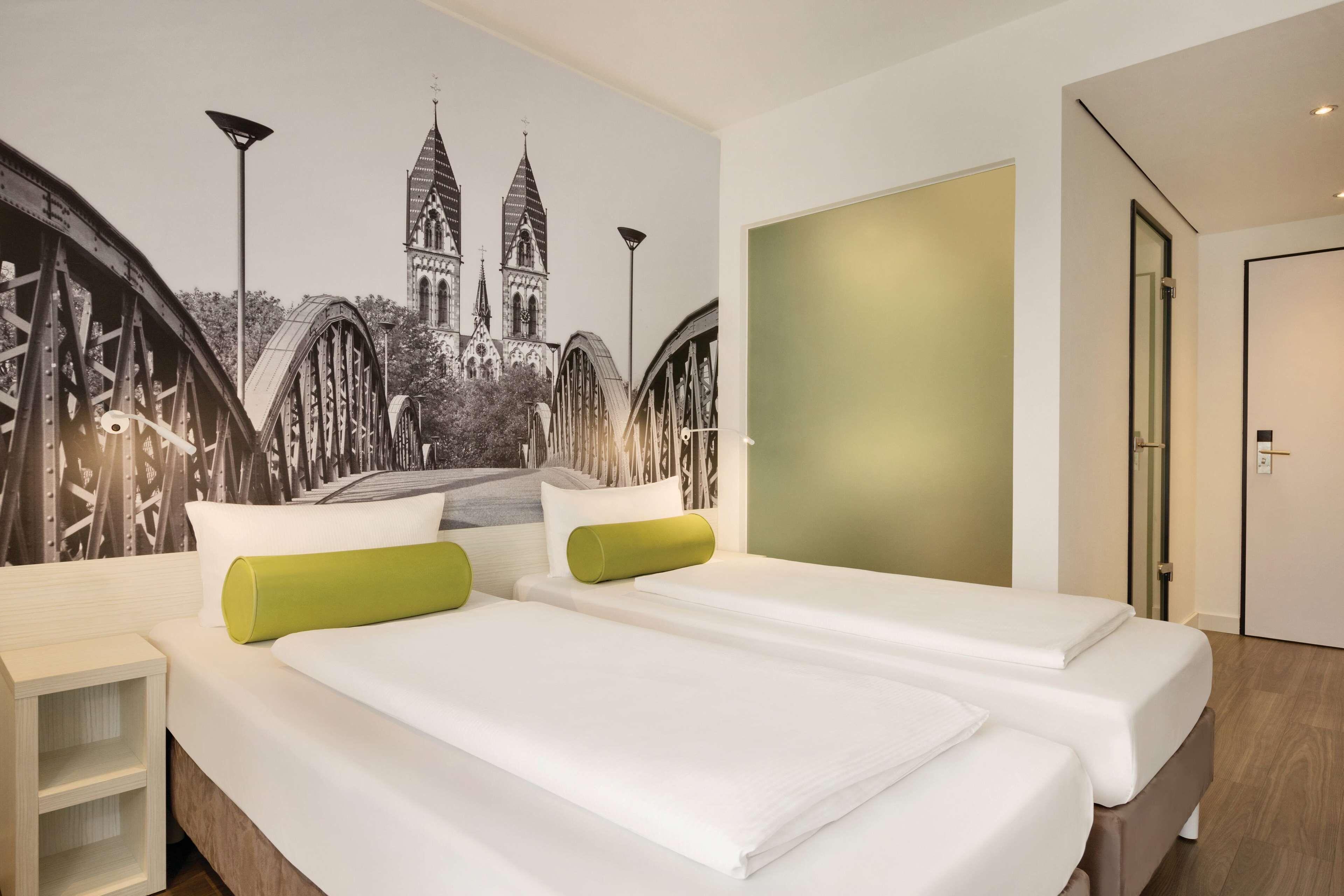 Standard Accessible Room