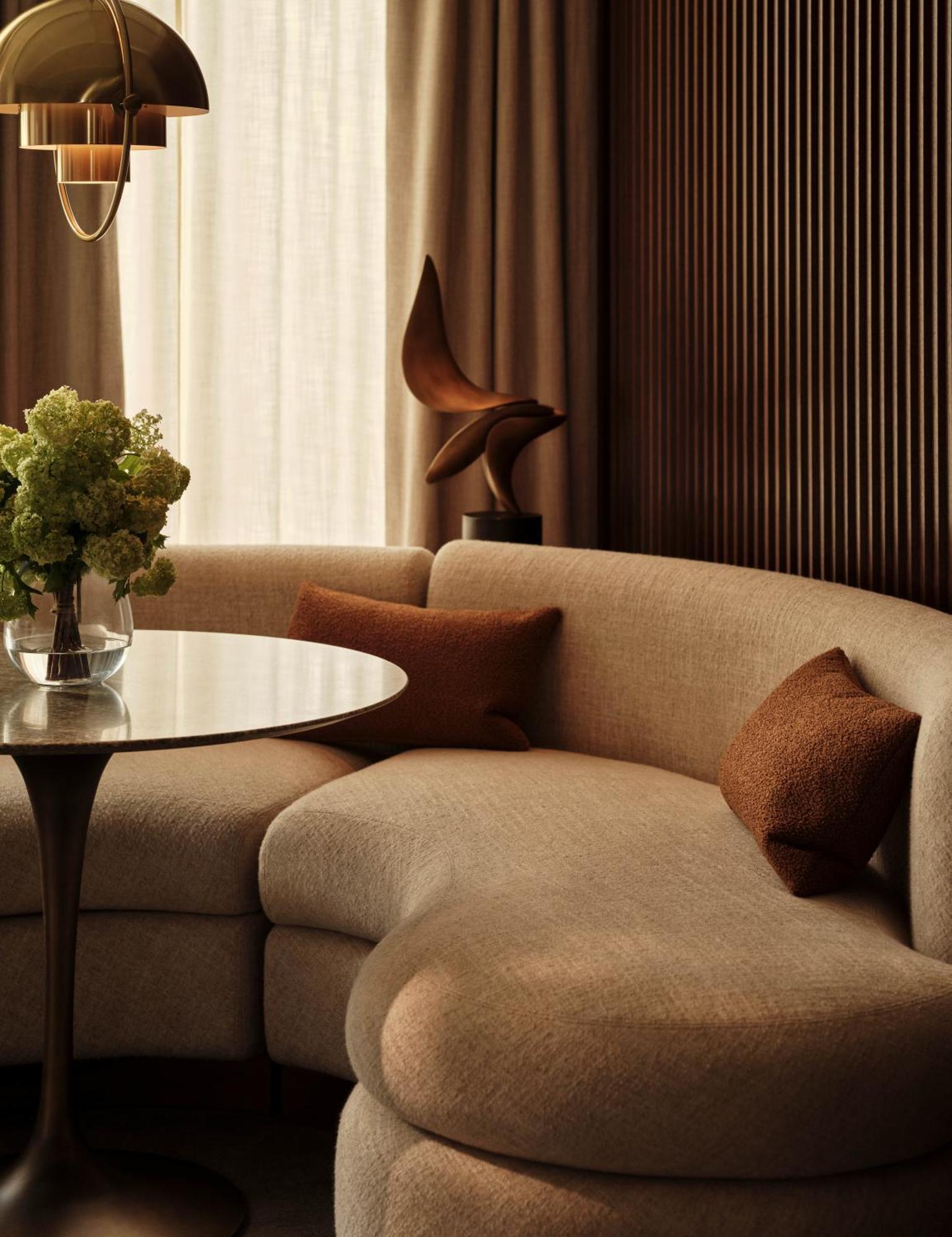 Mayfair Junior Suite King