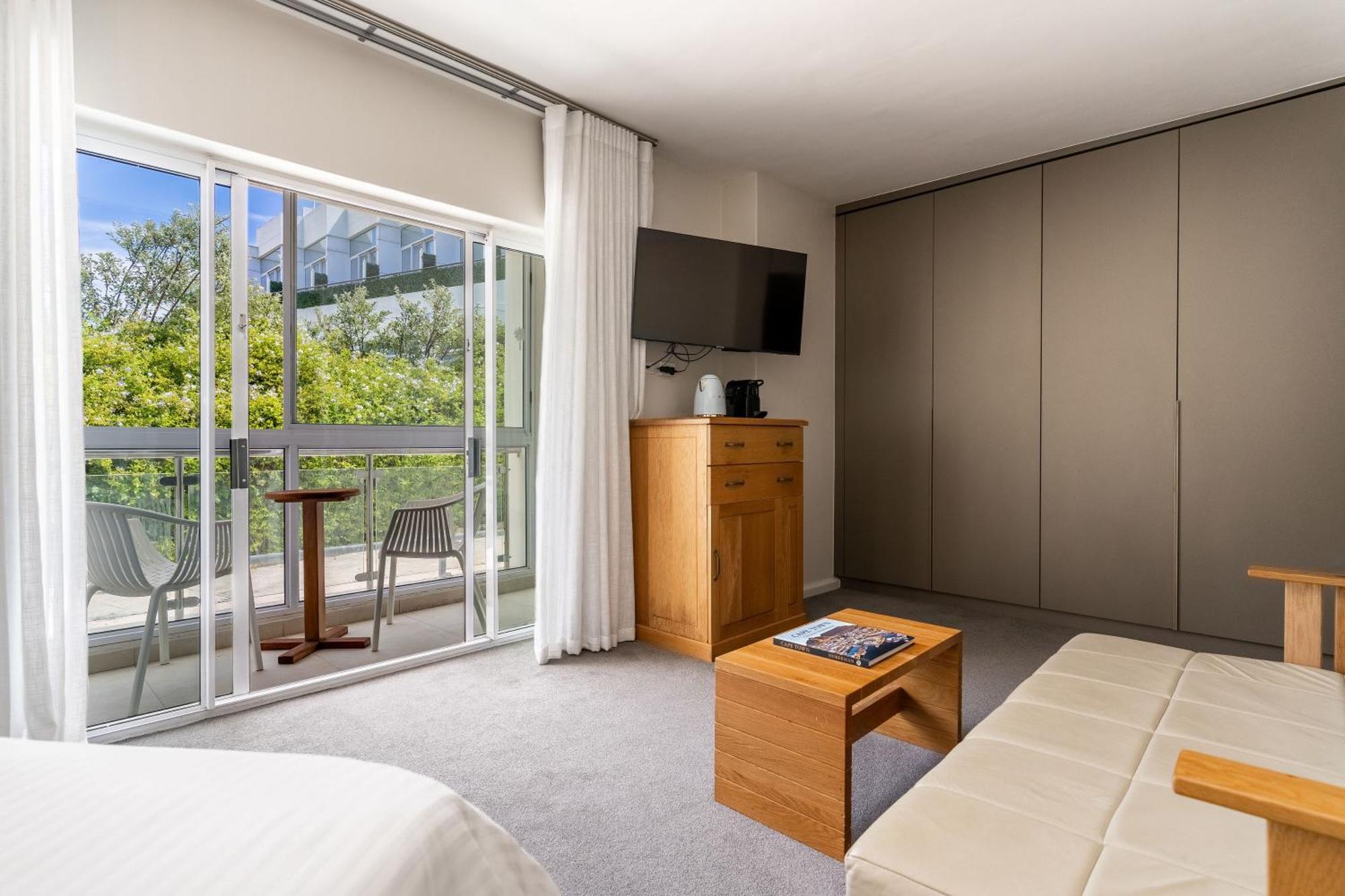 Mountain View Room