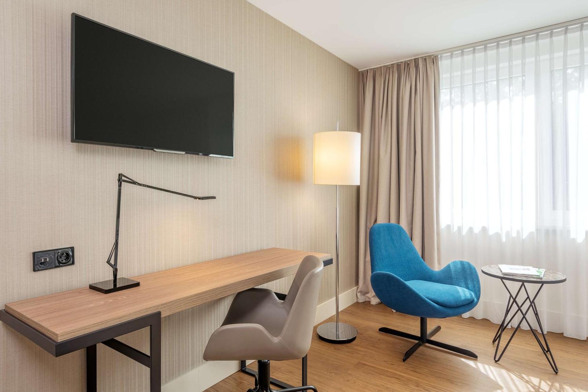 Family triple room