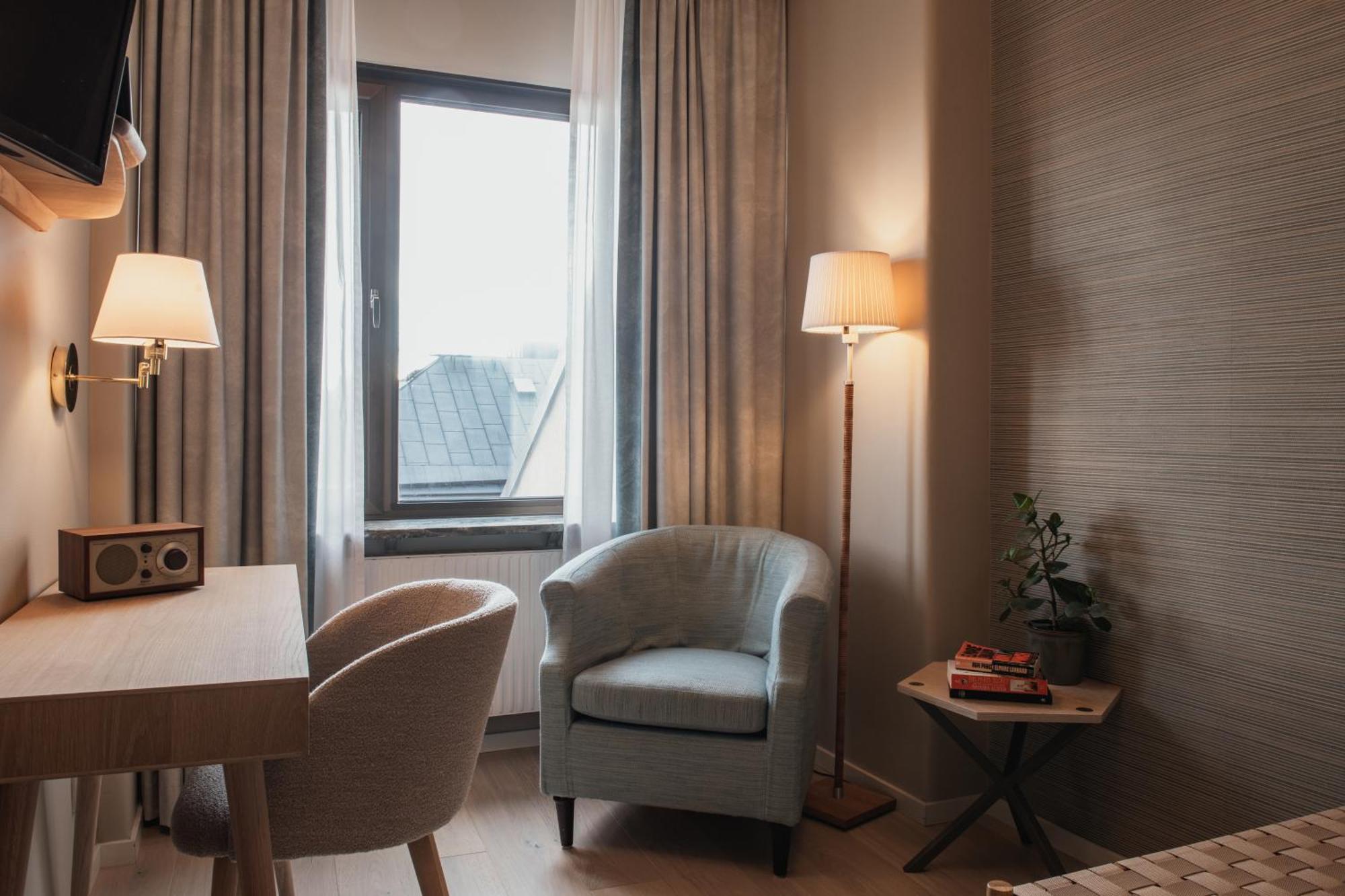 Compact Single Room
