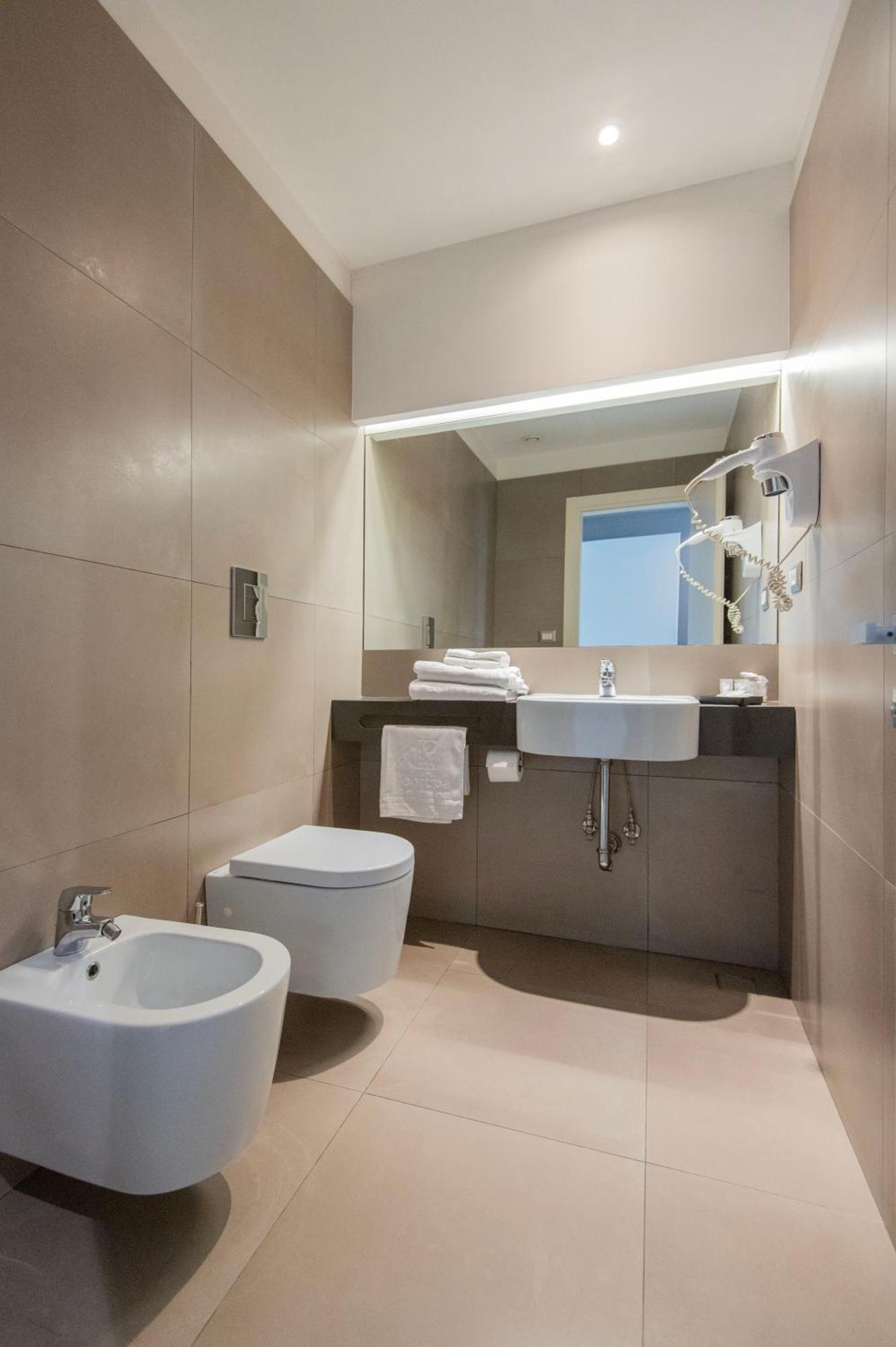 Double Room Spa Bath
