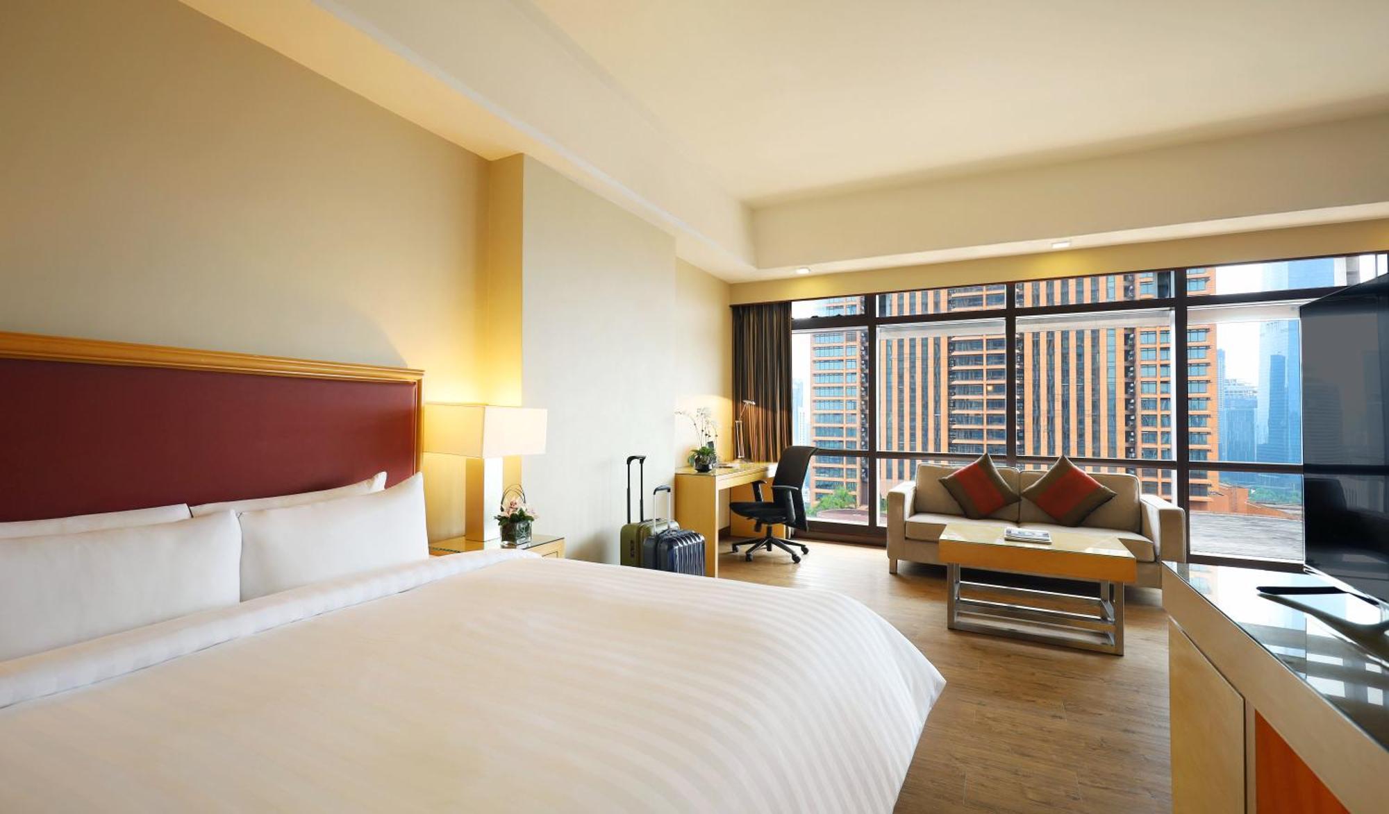 Premier Room