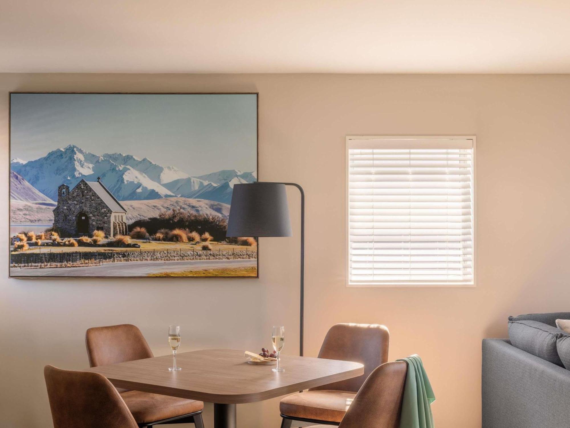 One-bedroom mountain view villa