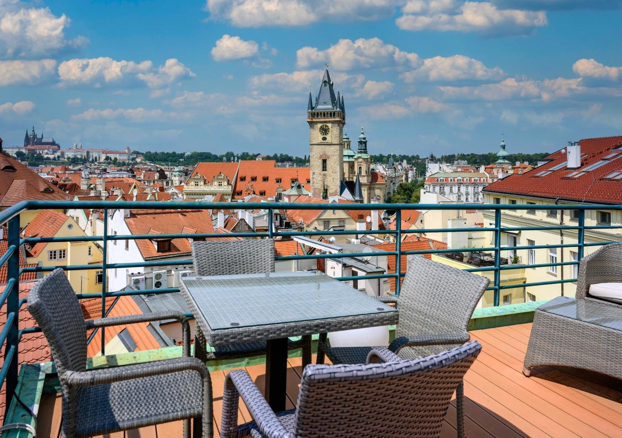 Superior Suite Terrace