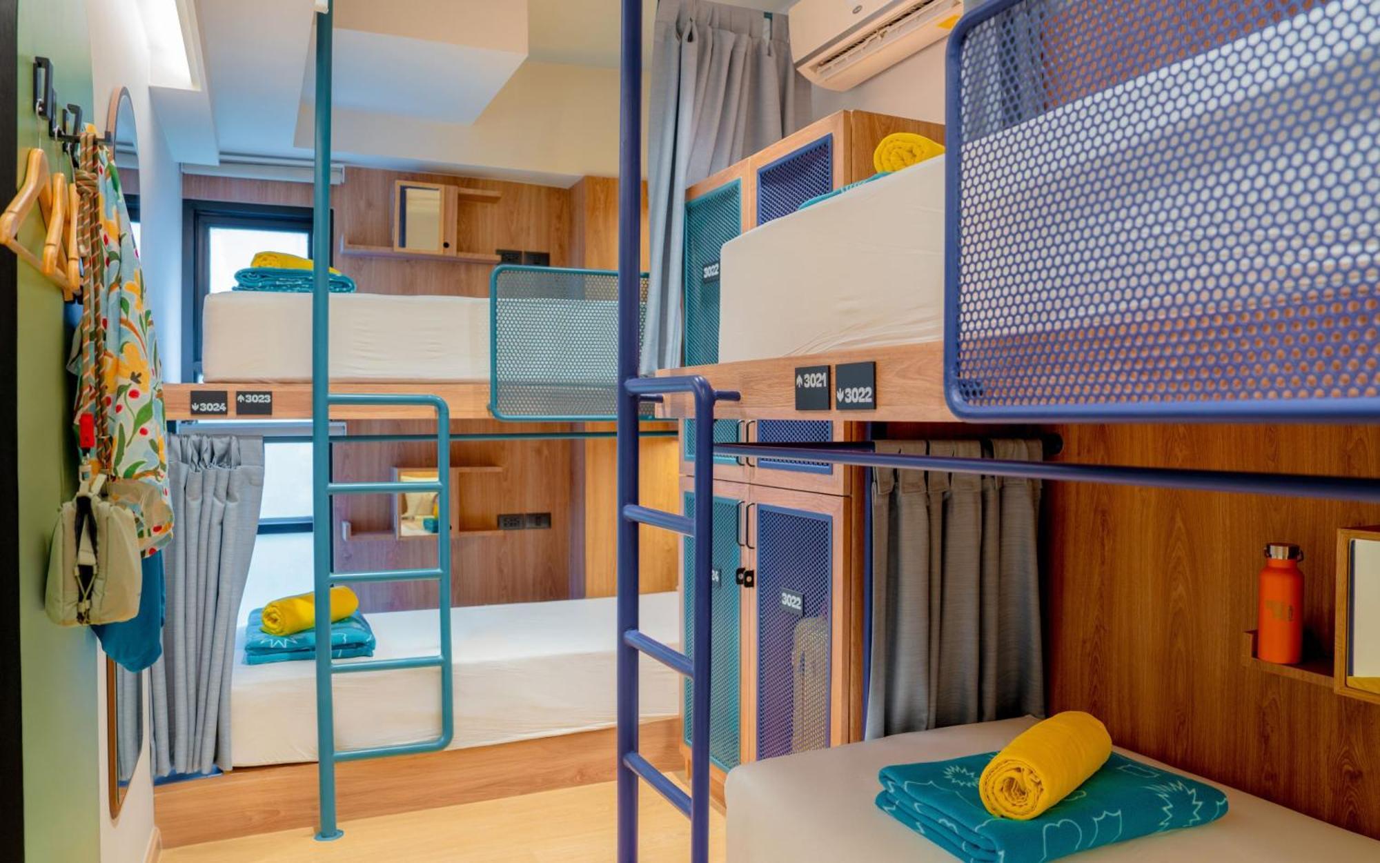 Cama em Dormitório Misto com 4 Camas